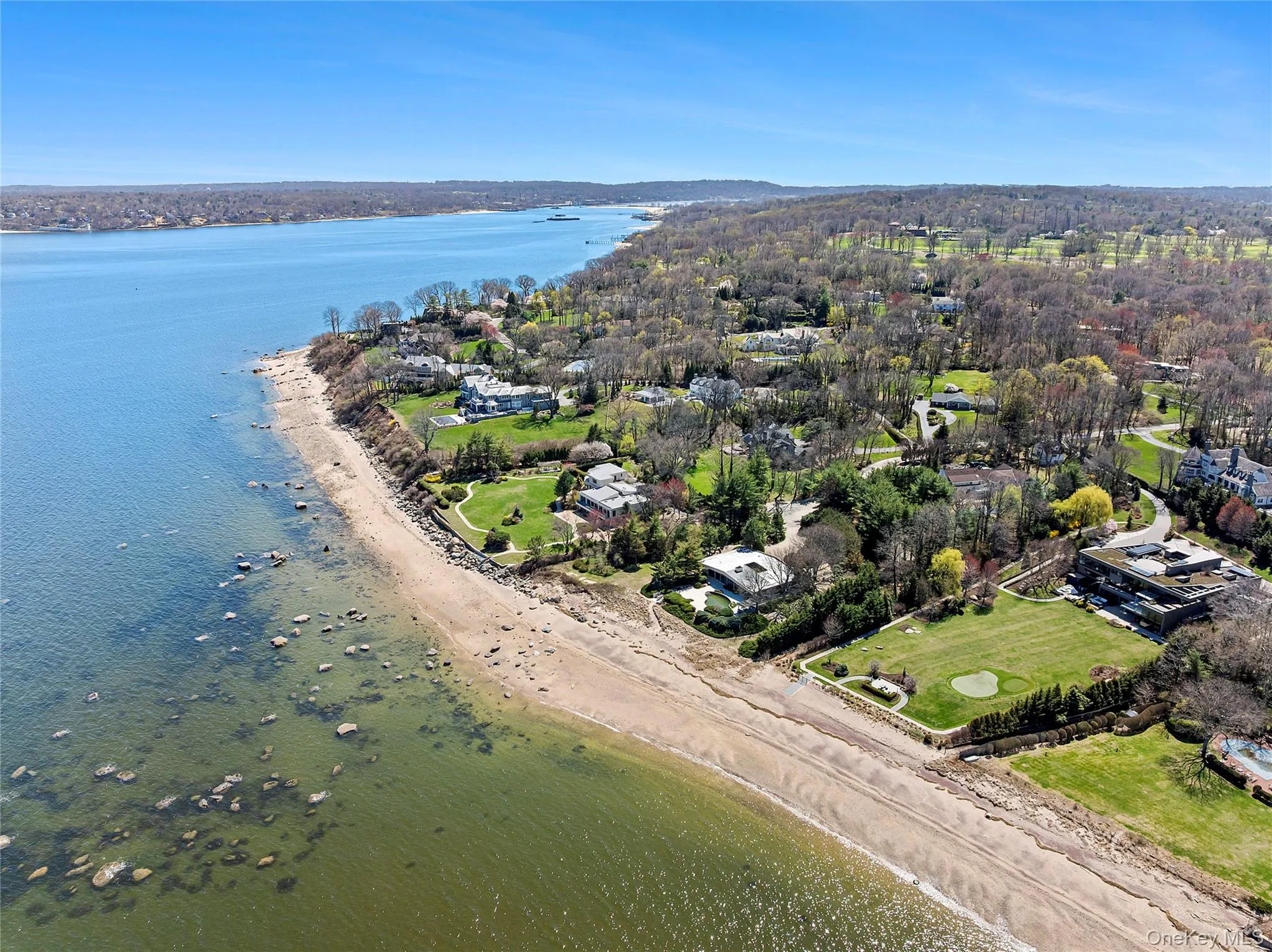92 Old House Lane, North Hempstead, NY, 6 Bedrooms Bedrooms, 10 Rooms Rooms,4 BathroomsBathrooms,Residential Lease,For Rent,Old House,0,1004897 92 Old House Lane, North Hempstead, NY, 6 Bedrooms Bedrooms, 10 Rooms Rooms,4 BathroomsBathrooms,Residential Lease,For Rent,Old House,0,1004897
