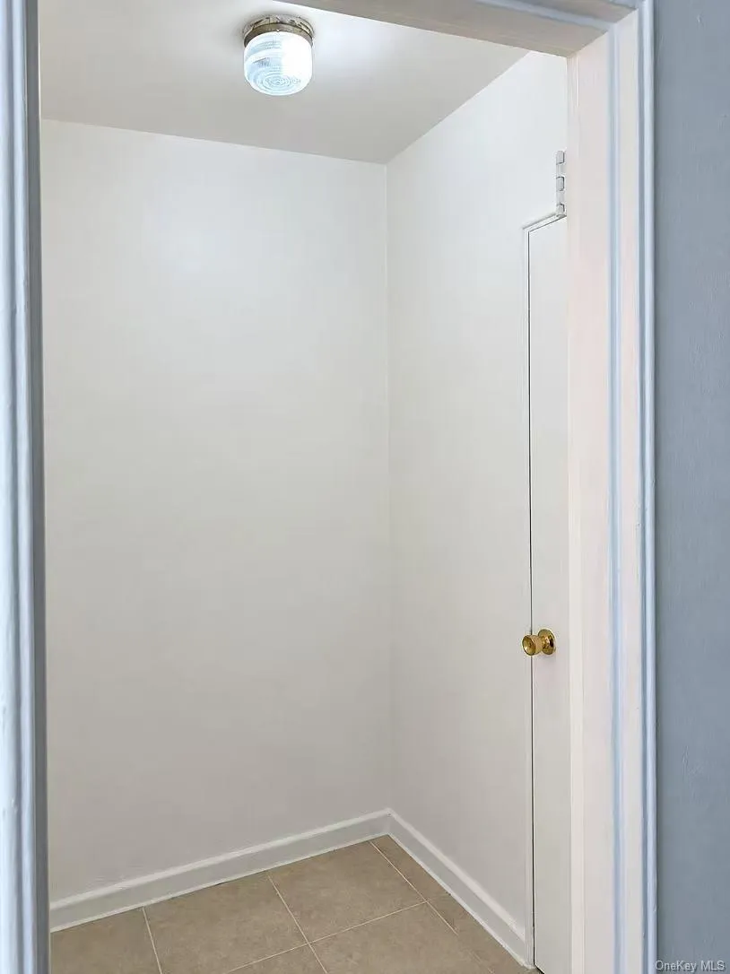144-46 38th Avenue, New York, NY, 1 Room Rooms,1 BathroomBathrooms,Residential Lease,For Rent,38th,0,1004905 144-46 38th Avenue, New York, NY, 1 Room Rooms,1 BathroomBathrooms,Residential Lease,For Rent,38th,0,1004905