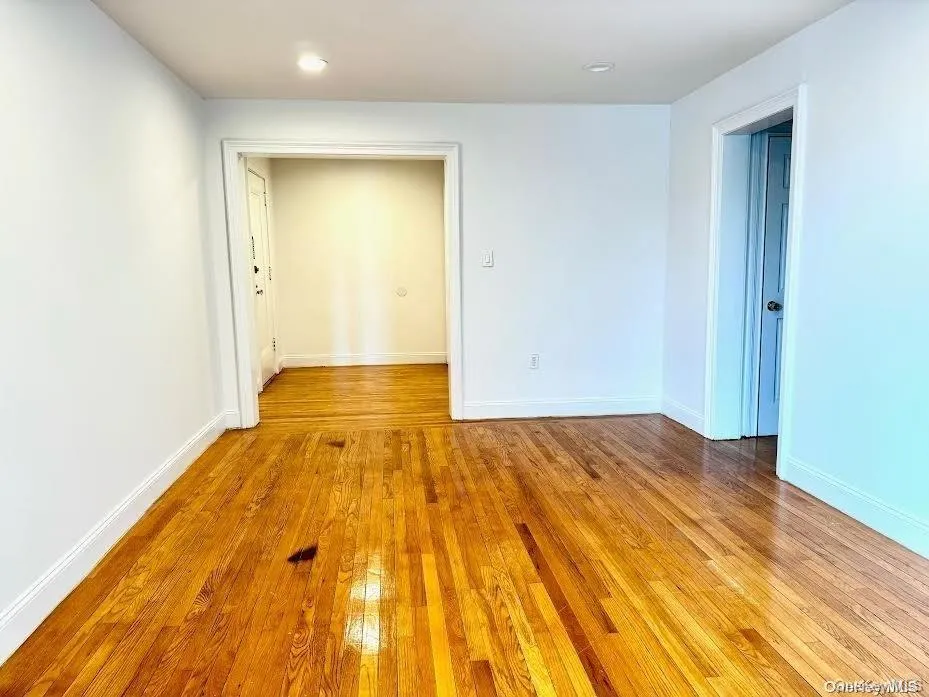 14 Beach Road, North Hempstead, NY, 2 Bedrooms Bedrooms, 4 Rooms Rooms,1 BathroomBathrooms,Residential Lease,For Rent,Beach,0,1004906 14 Beach Road, North Hempstead, NY, 2 Bedrooms Bedrooms, 4 Rooms Rooms,1 BathroomBathrooms,Residential Lease,For Rent,Beach,0,1004906