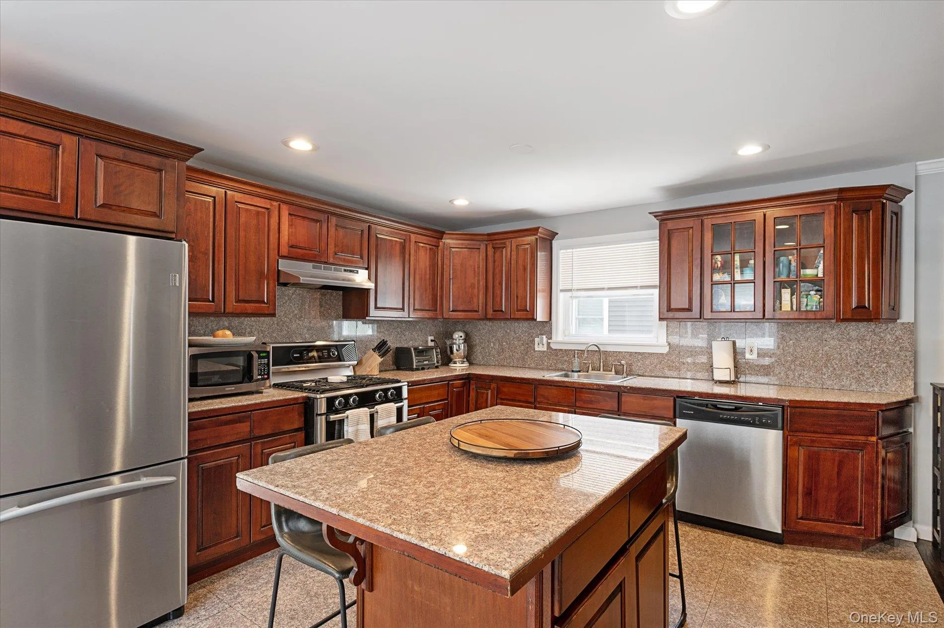 1735 Washington Avenue, Hempstead, NY, 3 Bedrooms Bedrooms, 8 Rooms Rooms,3 BathroomsBathrooms,Residential,For Rent,Washington,0,1004917 1735 Washington Avenue, Hempstead, NY, 3 Bedrooms Bedrooms, 8 Rooms Rooms,3 BathroomsBathrooms,Residential,For Rent,Washington,0,1004917
