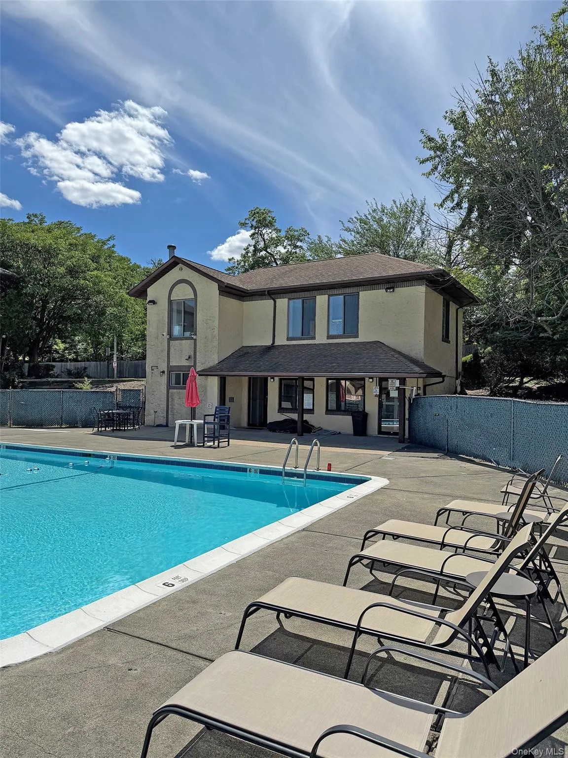 Lounge around the pool... Lounge around the pool...