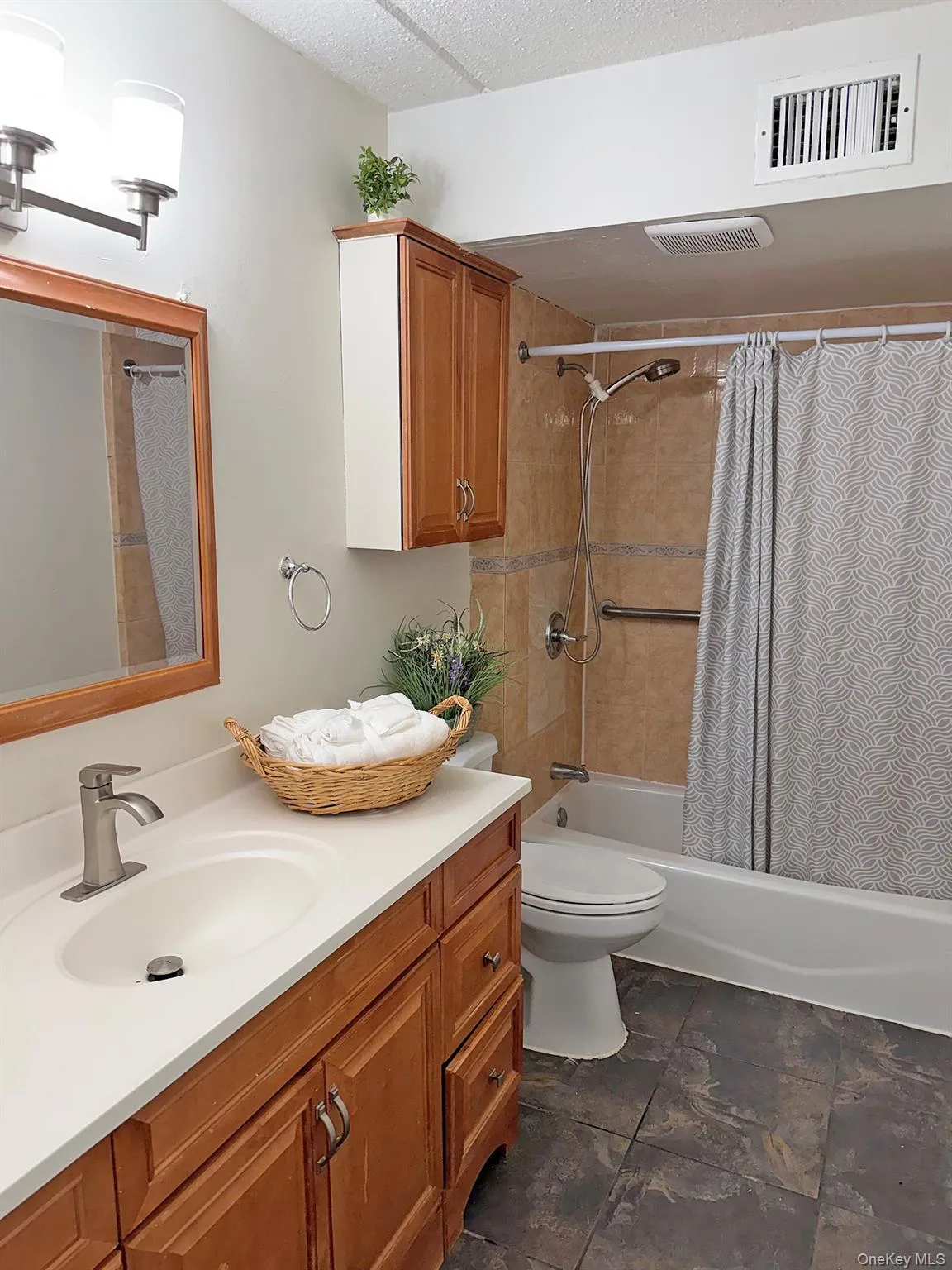 66 Omni Parc Drive, Clarkstown, NY, 2 Bedrooms Bedrooms, 7 Rooms Rooms,2 BathroomsBathrooms,Residential,For Rent,Omni Parc,0,1004919 66 Omni Parc Drive, Clarkstown, NY, 2 Bedrooms Bedrooms, 7 Rooms Rooms,2 BathroomsBathrooms,Residential,For Rent,Omni Parc,0,1004919