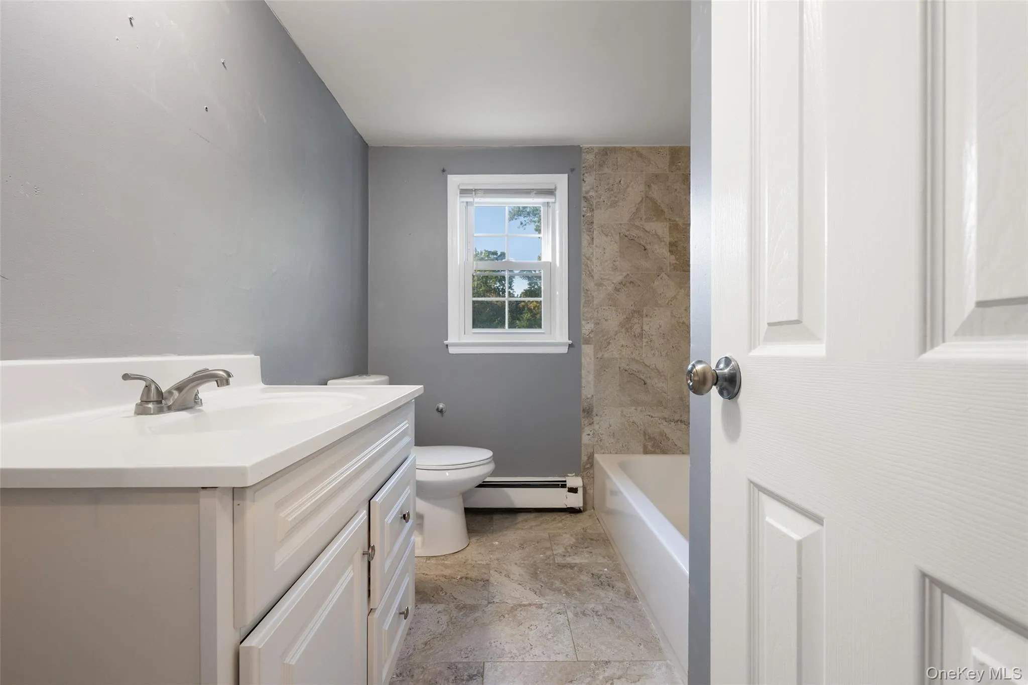 33 Echo Avenue, Brookhaven, NY, 5 Bedrooms Bedrooms, 8 Rooms Rooms,3 BathroomsBathrooms,Residential,For Rent,Echo,0,1004920 33 Echo Avenue, Brookhaven, NY, 5 Bedrooms Bedrooms, 8 Rooms Rooms,3 BathroomsBathrooms,Residential,For Rent,Echo,0,1004920