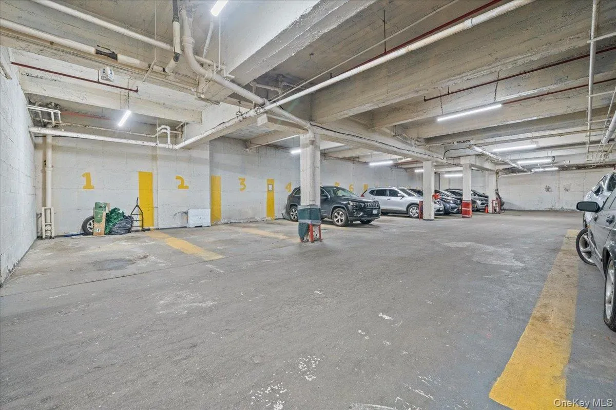 5425 Valles Avenue, New York, NY, 1 Bedroom Bedrooms, 4 Rooms Rooms,1 BathroomBathrooms,Residential,For Rent,Valles,0,1004927 5425 Valles Avenue, New York, NY, 1 Bedroom Bedrooms, 4 Rooms Rooms,1 BathroomBathrooms,Residential,For Rent,Valles,0,1004927