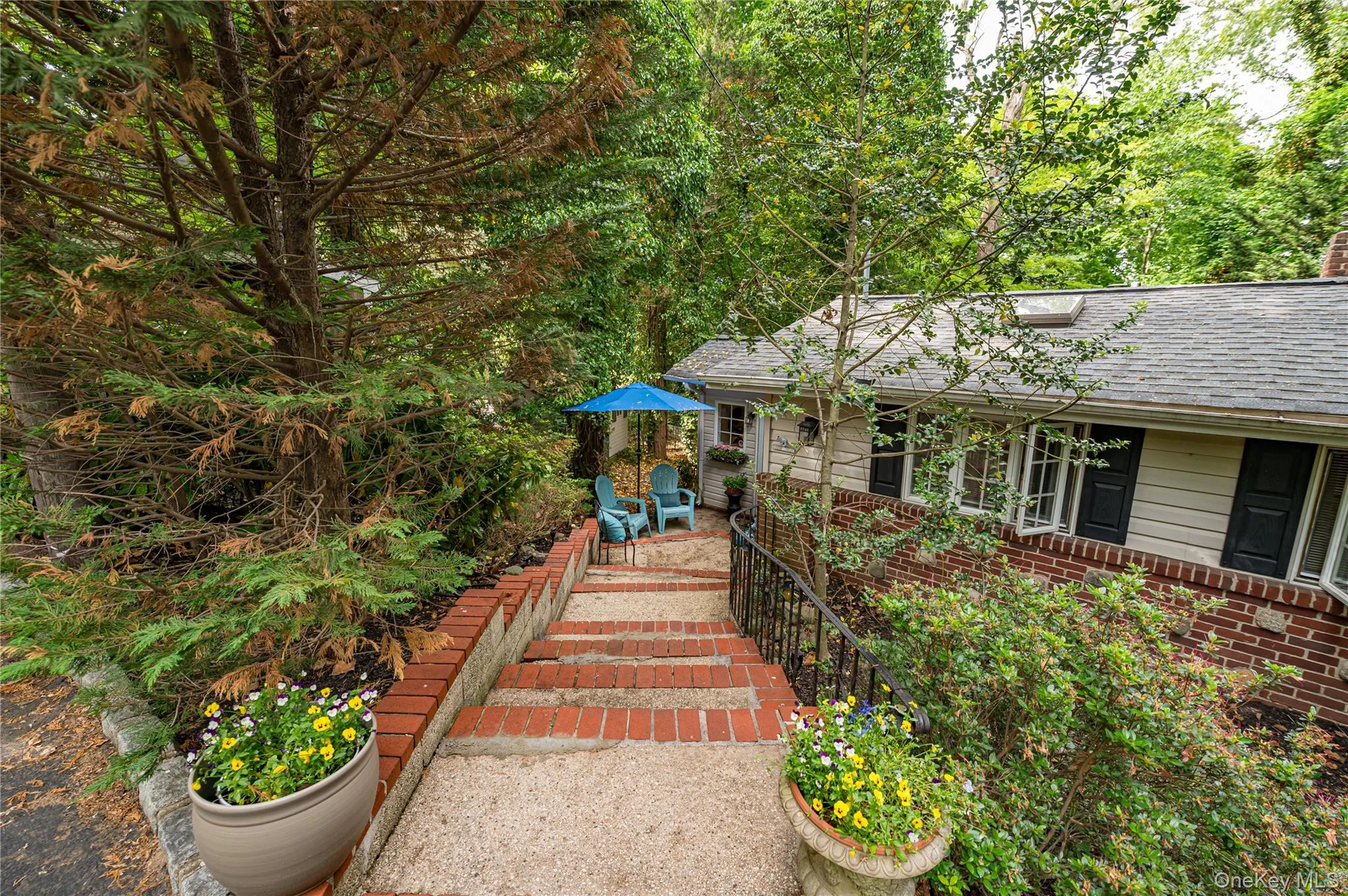 49 Elwood Road, Huntington, NY, 2 Bedrooms Bedrooms, 6 Rooms Rooms,1 BathroomBathrooms,Residential,For Rent,Elwood,0,1004932 49 Elwood Road, Huntington, NY, 2 Bedrooms Bedrooms, 6 Rooms Rooms,1 BathroomBathrooms,Residential,For Rent,Elwood,0,1004932