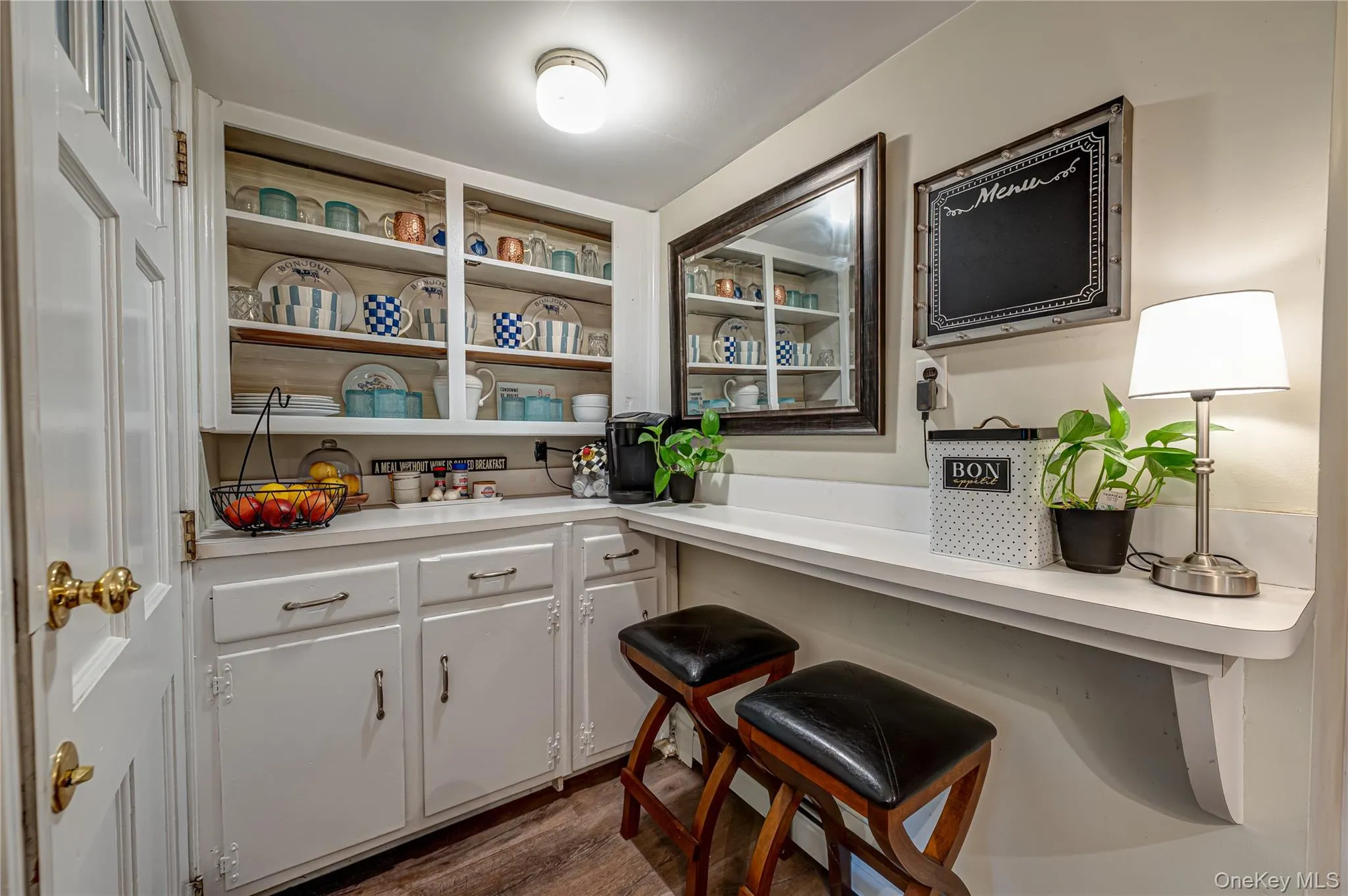 49 Elwood Road, Huntington, NY, 2 Bedrooms Bedrooms, 6 Rooms Rooms,1 BathroomBathrooms,Residential,For Rent,Elwood,0,1004932 49 Elwood Road, Huntington, NY, 2 Bedrooms Bedrooms, 6 Rooms Rooms,1 BathroomBathrooms,Residential,For Rent,Elwood,0,1004932