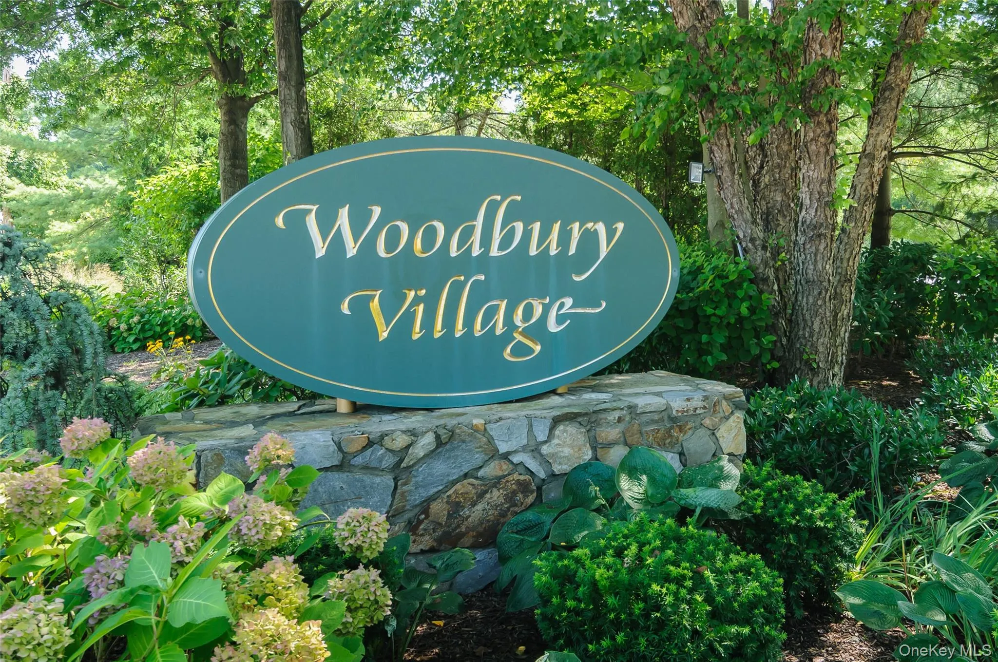 12 Hampton Way, Oyster Bay, NY, 3 Bedrooms Bedrooms, 6 Rooms Rooms,2 BathroomsBathrooms,Residential,For Rent,Hampton,0,1004934 12 Hampton Way, Oyster Bay, NY, 3 Bedrooms Bedrooms, 6 Rooms Rooms,2 BathroomsBathrooms,Residential,For Rent,Hampton,0,1004934