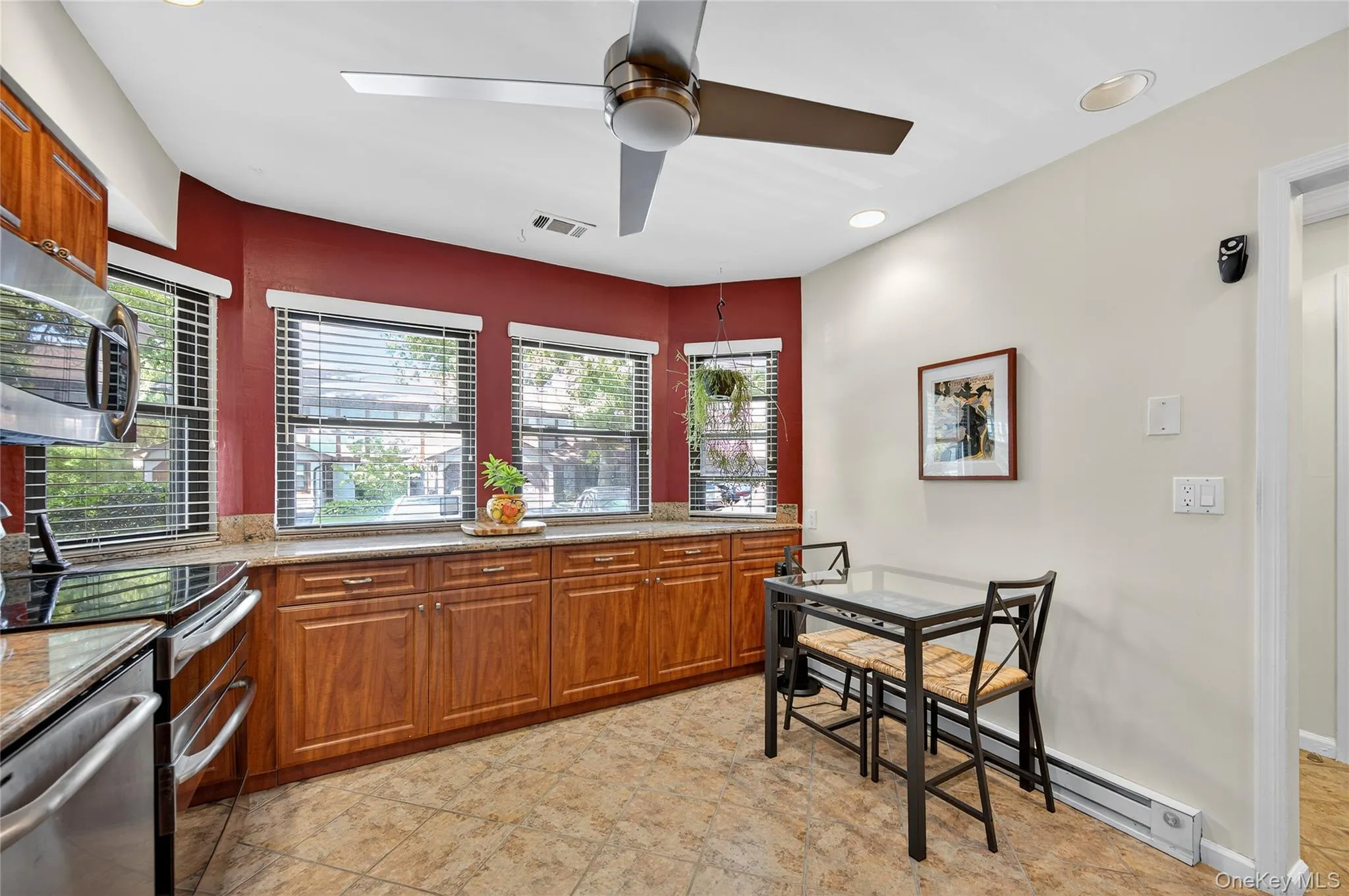 12 Hampton Way, Oyster Bay, NY, 3 Bedrooms Bedrooms, 6 Rooms Rooms,2 BathroomsBathrooms,Residential,For Rent,Hampton,0,1004934 12 Hampton Way, Oyster Bay, NY, 3 Bedrooms Bedrooms, 6 Rooms Rooms,2 BathroomsBathrooms,Residential,For Rent,Hampton,0,1004934