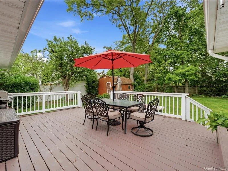 123 Meroke Lane, Islip, NY, 3 Bedrooms Bedrooms, 7 Rooms Rooms,2 BathroomsBathrooms,Residential,For Rent,Meroke,0,1004935 123 Meroke Lane, Islip, NY, 3 Bedrooms Bedrooms, 7 Rooms Rooms,2 BathroomsBathrooms,Residential,For Rent,Meroke,0,1004935