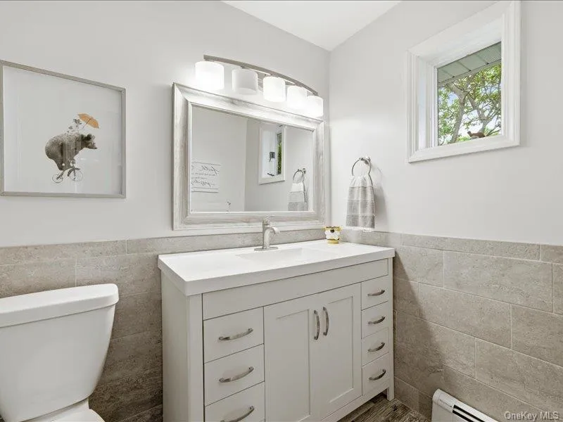 123 Meroke Lane, Islip, NY, 3 Bedrooms Bedrooms, 7 Rooms Rooms,2 BathroomsBathrooms,Residential,For Rent,Meroke,0,1004935 123 Meroke Lane, Islip, NY, 3 Bedrooms Bedrooms, 7 Rooms Rooms,2 BathroomsBathrooms,Residential,For Rent,Meroke,0,1004935
