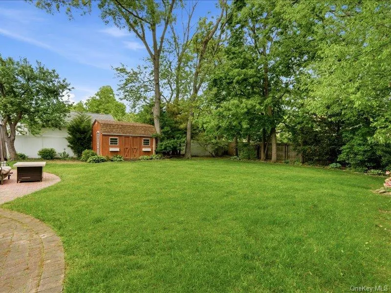 123 Meroke Lane, Islip, NY, 3 Bedrooms Bedrooms, 7 Rooms Rooms,2 BathroomsBathrooms,Residential,For Rent,Meroke,0,1004935 123 Meroke Lane, Islip, NY, 3 Bedrooms Bedrooms, 7 Rooms Rooms,2 BathroomsBathrooms,Residential,For Rent,Meroke,0,1004935