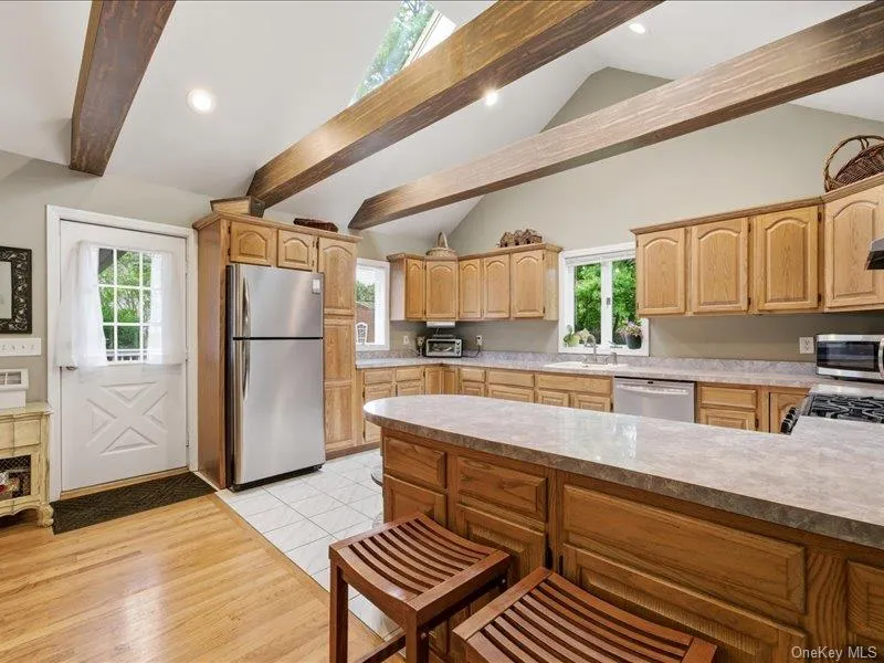 123 Meroke Lane, Islip, NY, 3 Bedrooms Bedrooms, 7 Rooms Rooms,2 BathroomsBathrooms,Residential,For Rent,Meroke,0,1004935 123 Meroke Lane, Islip, NY, 3 Bedrooms Bedrooms, 7 Rooms Rooms,2 BathroomsBathrooms,Residential,For Rent,Meroke,0,1004935