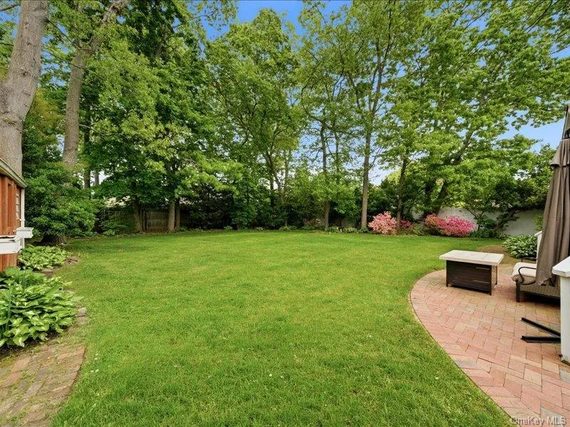 123 Meroke Lane, Islip, NY, 3 Bedrooms Bedrooms, 7 Rooms Rooms,2 BathroomsBathrooms,Residential,For Rent,Meroke,0,1004935 123 Meroke Lane, Islip, NY, 3 Bedrooms Bedrooms, 7 Rooms Rooms,2 BathroomsBathrooms,Residential,For Rent,Meroke,0,1004935