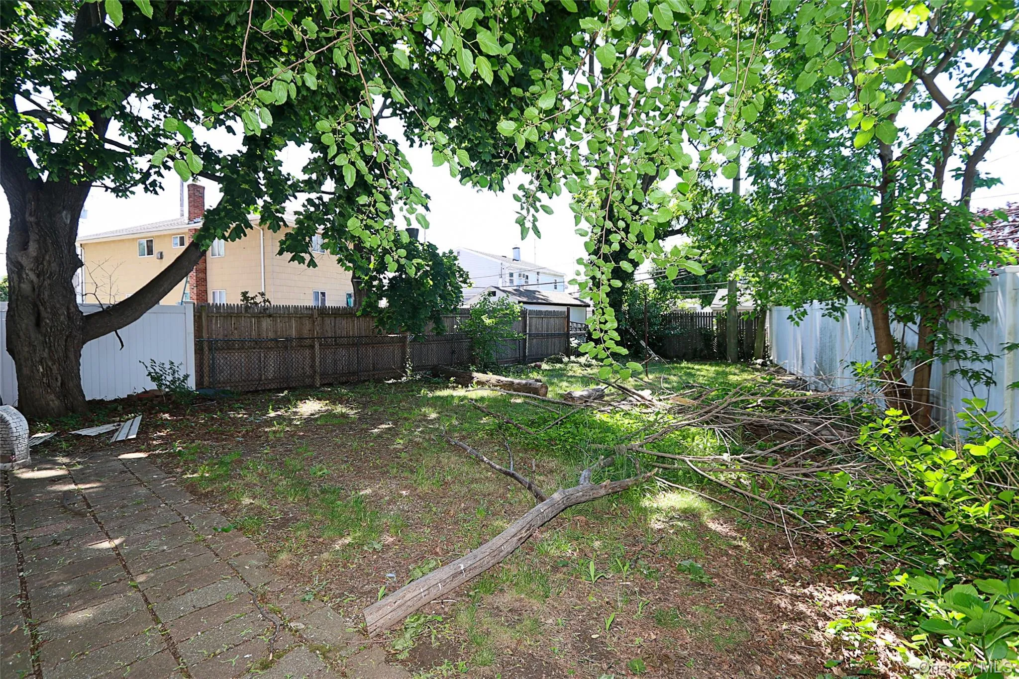 4 Patricia Court, Oyster Bay, NY, 5 Bedrooms Bedrooms, 11 Rooms Rooms,3 BathroomsBathrooms,Residential,For Rent,Patricia,0,1004936 4 Patricia Court, Oyster Bay, NY, 5 Bedrooms Bedrooms, 11 Rooms Rooms,3 BathroomsBathrooms,Residential,For Rent,Patricia,0,1004936