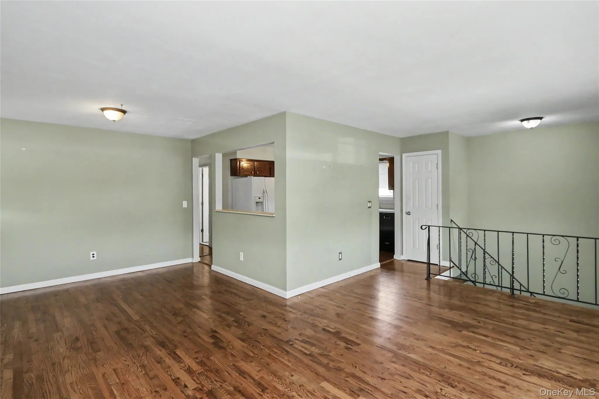 4 Patricia Court, Oyster Bay, NY, 5 Bedrooms Bedrooms, 11 Rooms Rooms,3 BathroomsBathrooms,Residential,For Rent,Patricia,0,1004936 4 Patricia Court, Oyster Bay, NY, 5 Bedrooms Bedrooms, 11 Rooms Rooms,3 BathroomsBathrooms,Residential,For Rent,Patricia,0,1004936