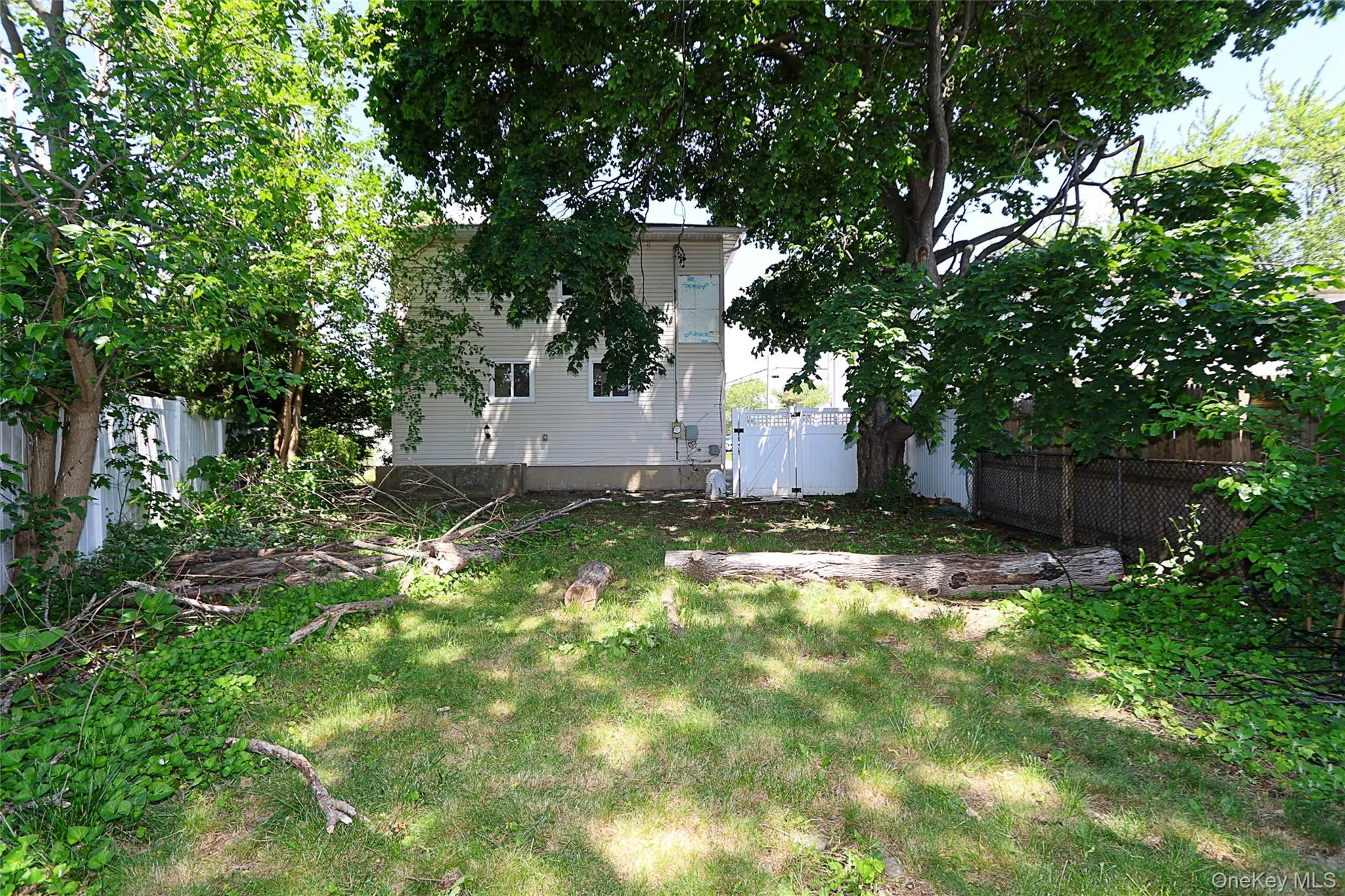 4 Patricia Court, Oyster Bay, NY, 5 Bedrooms Bedrooms, 11 Rooms Rooms,3 BathroomsBathrooms,Residential,For Rent,Patricia,0,1004936 4 Patricia Court, Oyster Bay, NY, 5 Bedrooms Bedrooms, 11 Rooms Rooms,3 BathroomsBathrooms,Residential,For Rent,Patricia,0,1004936