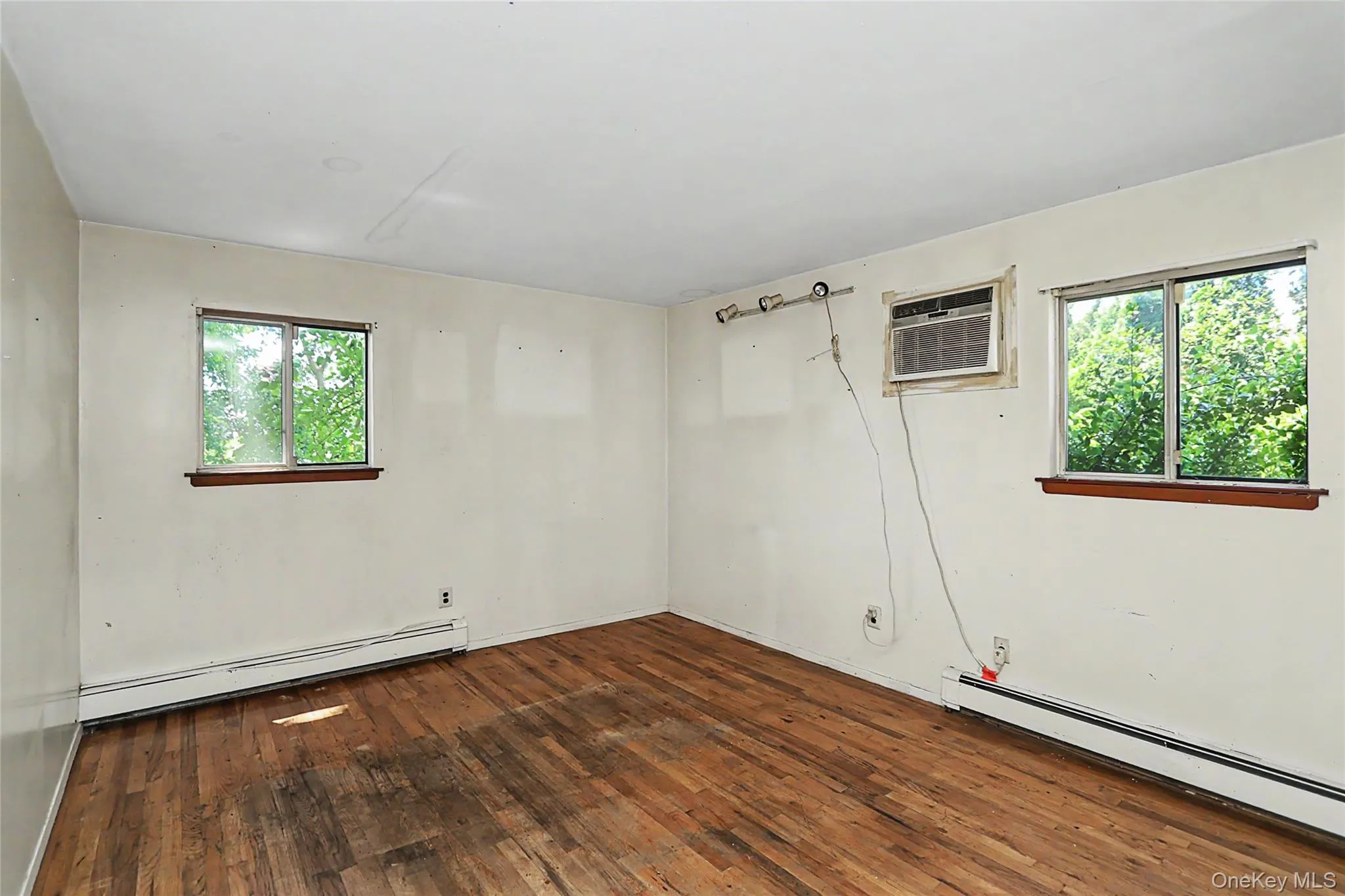 4 Patricia Court, Oyster Bay, NY, 5 Bedrooms Bedrooms, 11 Rooms Rooms,3 BathroomsBathrooms,Residential,For Rent,Patricia,0,1004936 4 Patricia Court, Oyster Bay, NY, 5 Bedrooms Bedrooms, 11 Rooms Rooms,3 BathroomsBathrooms,Residential,For Rent,Patricia,0,1004936