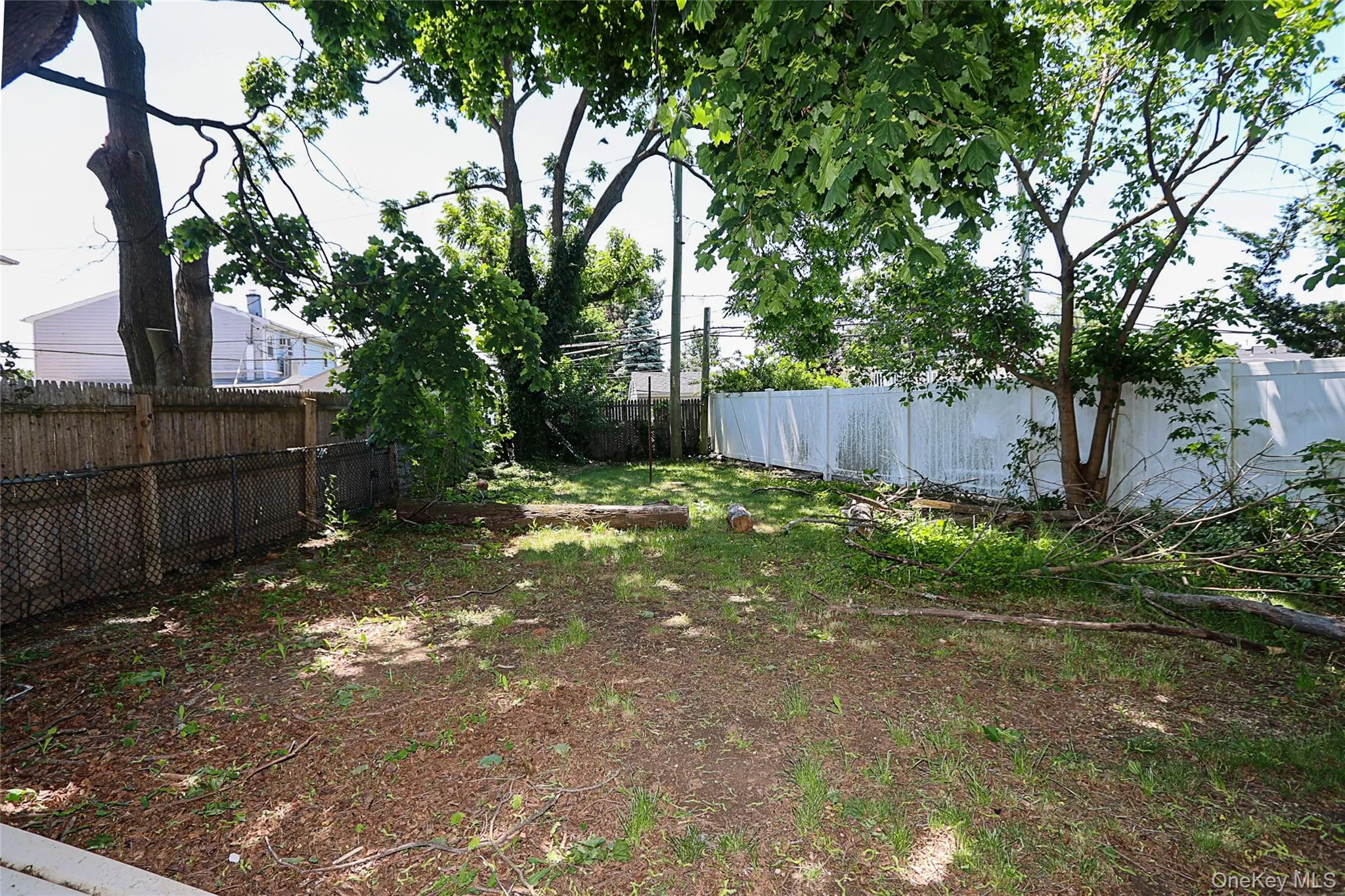4 Patricia Court, Oyster Bay, NY, 5 Bedrooms Bedrooms, 11 Rooms Rooms,3 BathroomsBathrooms,Residential,For Rent,Patricia,0,1004936 4 Patricia Court, Oyster Bay, NY, 5 Bedrooms Bedrooms, 11 Rooms Rooms,3 BathroomsBathrooms,Residential,For Rent,Patricia,0,1004936