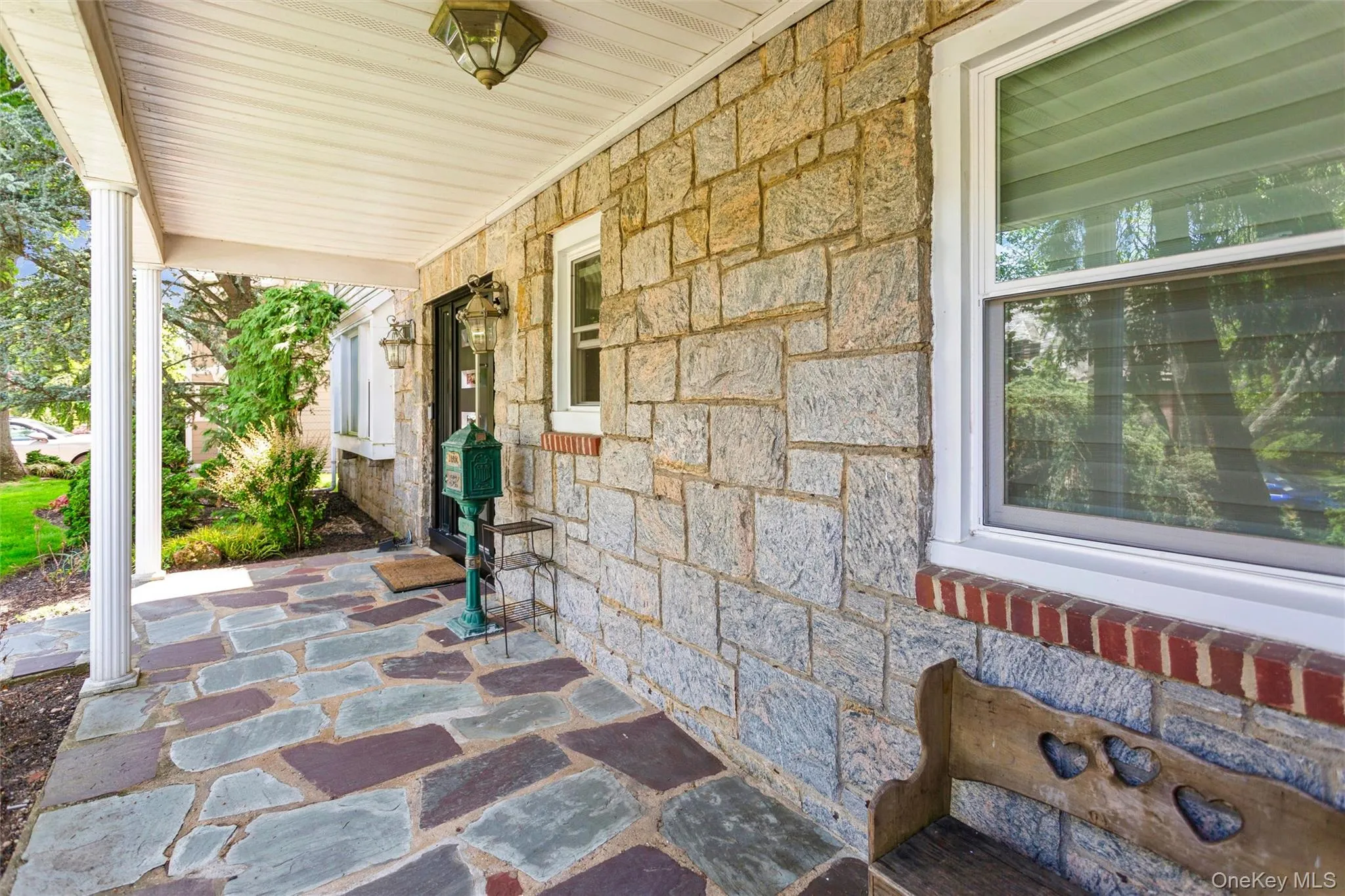 1566 Pebble Lane, Hempstead, NY, 4 Bedrooms Bedrooms, 8 Rooms Rooms,3 BathroomsBathrooms,Residential,For Rent,Pebble,0,1004939 1566 Pebble Lane, Hempstead, NY, 4 Bedrooms Bedrooms, 8 Rooms Rooms,3 BathroomsBathrooms,Residential,For Rent,Pebble,0,1004939