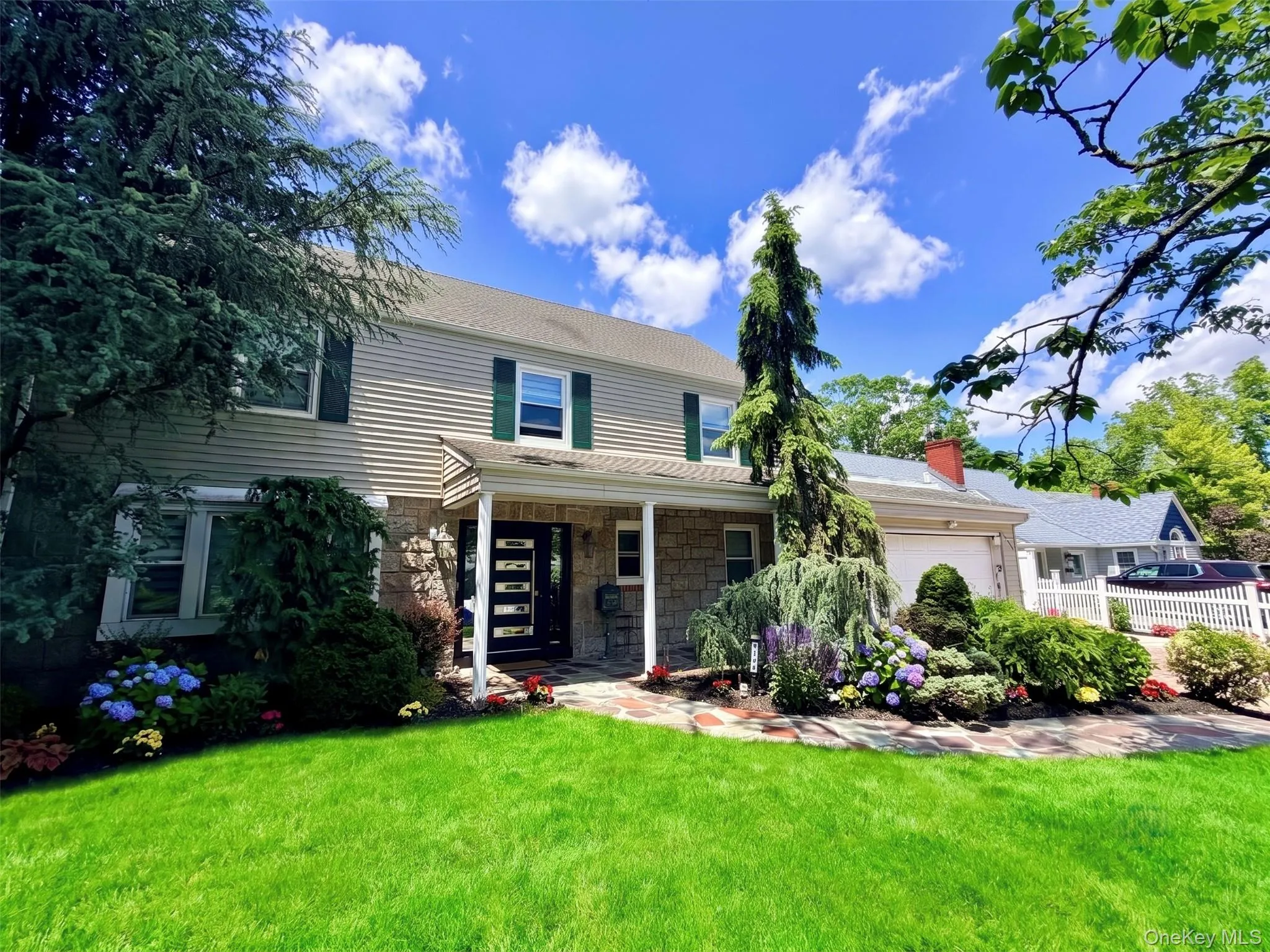 1566 Pebble Lane, Hempstead, NY, 4 Bedrooms Bedrooms, 8 Rooms Rooms,3 BathroomsBathrooms,Residential,For Rent,Pebble,0,1004939 1566 Pebble Lane, Hempstead, NY, 4 Bedrooms Bedrooms, 8 Rooms Rooms,3 BathroomsBathrooms,Residential,For Rent,Pebble,0,1004939