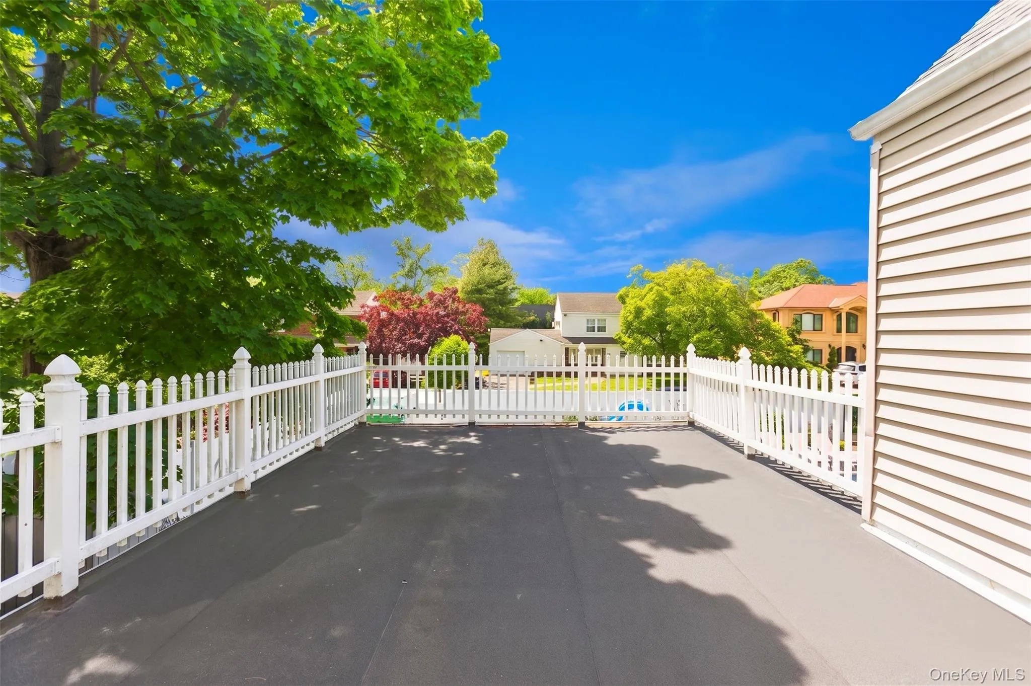 1566 Pebble Lane, Hempstead, NY, 4 Bedrooms Bedrooms, 8 Rooms Rooms,3 BathroomsBathrooms,Residential,For Rent,Pebble,0,1004939 1566 Pebble Lane, Hempstead, NY, 4 Bedrooms Bedrooms, 8 Rooms Rooms,3 BathroomsBathrooms,Residential,For Rent,Pebble,0,1004939