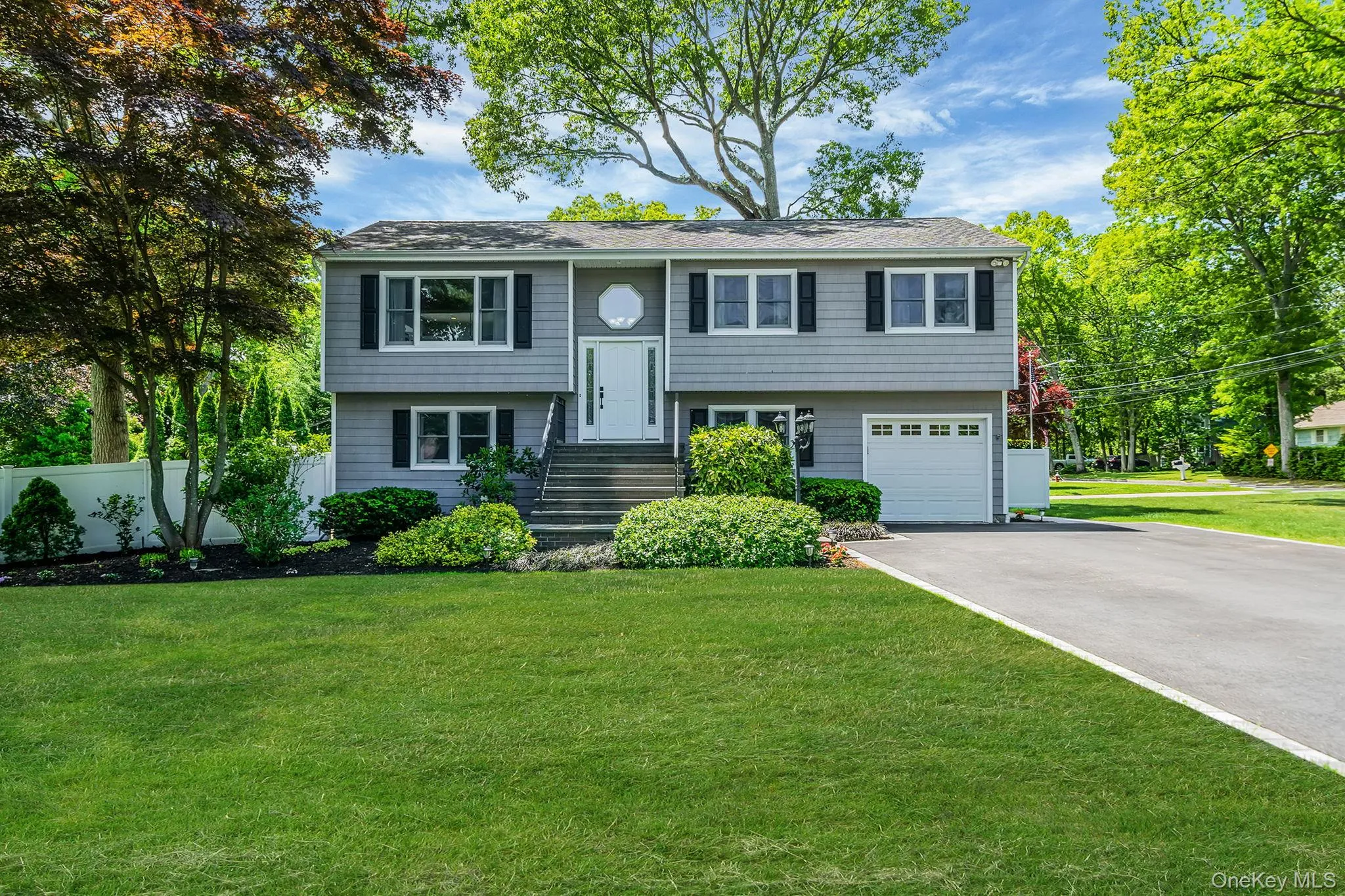 74A Hilltop Drive, Smithtown, NY, 5 Bedrooms Bedrooms, 10 Rooms Rooms,2 BathroomsBathrooms,Residential,For Rent,Hilltop,0,1004941 74A Hilltop Drive, Smithtown, NY, 5 Bedrooms Bedrooms, 10 Rooms Rooms,2 BathroomsBathrooms,Residential,For Rent,Hilltop,0,1004941