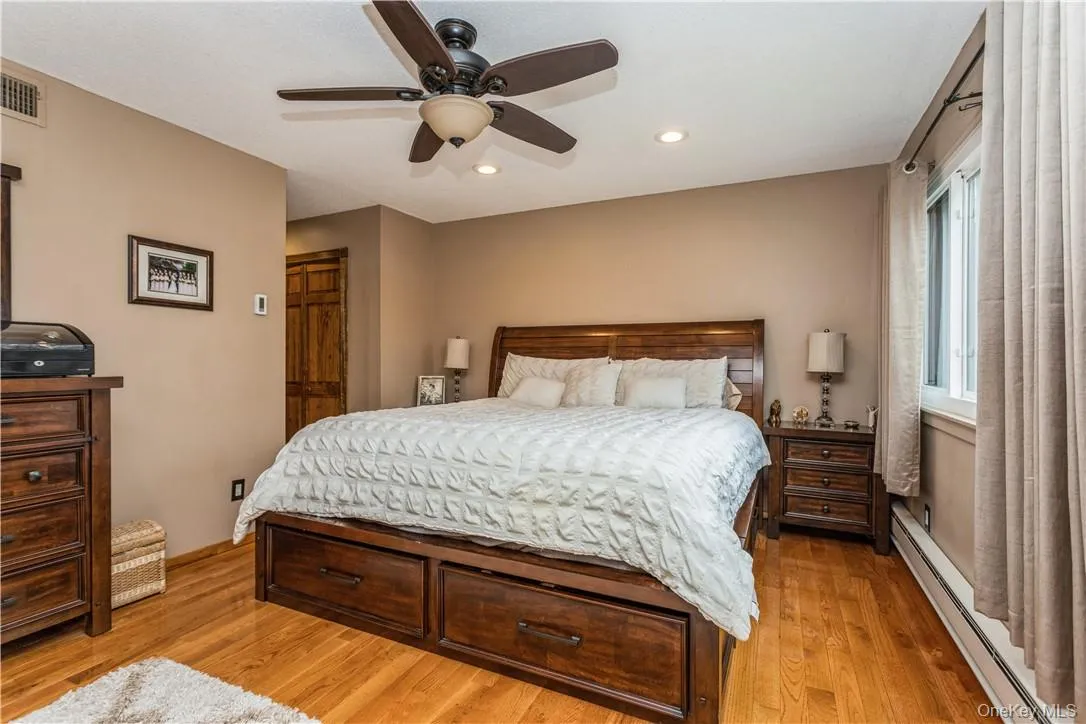 33 Heritage Hills, Somers, NY, 2 Bedrooms Bedrooms, 6 Rooms Rooms,2 BathroomsBathrooms,Residential,For Rent,Heritage,0,1004942 33 Heritage Hills, Somers, NY, 2 Bedrooms Bedrooms, 6 Rooms Rooms,2 BathroomsBathrooms,Residential,For Rent,Heritage,0,1004942