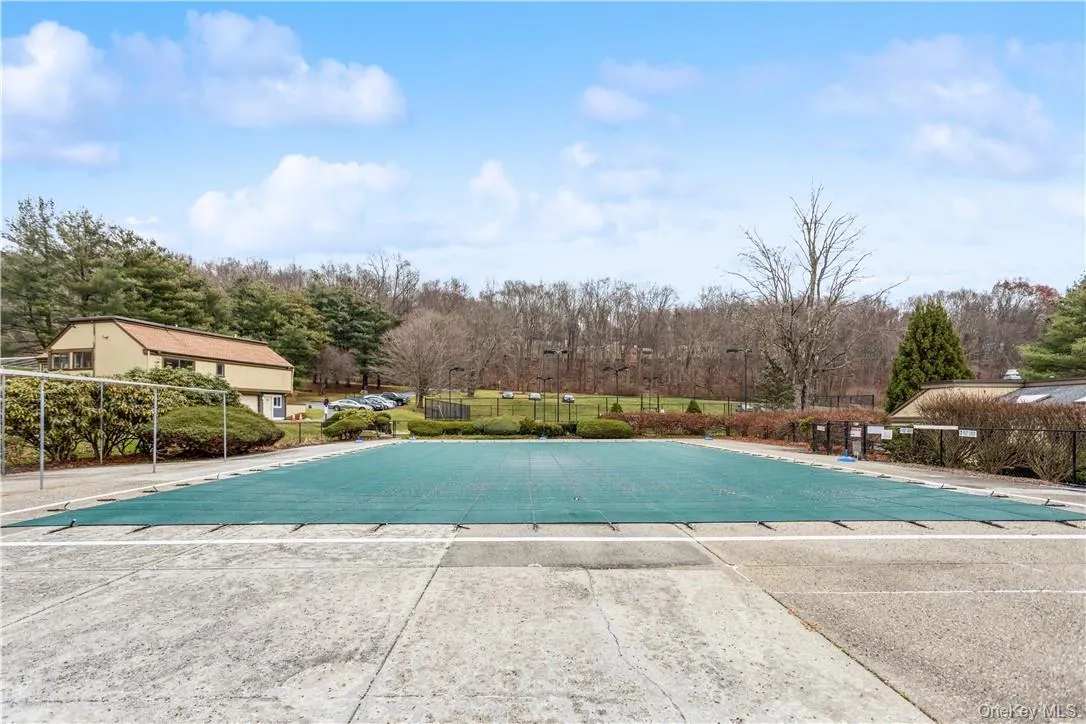 33 Heritage Hills, Somers, NY, 2 Bedrooms Bedrooms, 6 Rooms Rooms,2 BathroomsBathrooms,Residential,For Rent,Heritage,0,1004942 33 Heritage Hills, Somers, NY, 2 Bedrooms Bedrooms, 6 Rooms Rooms,2 BathroomsBathrooms,Residential,For Rent,Heritage,0,1004942
