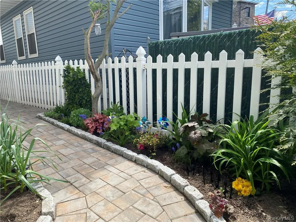 Beautiful perennial garden Beautiful perennial garden