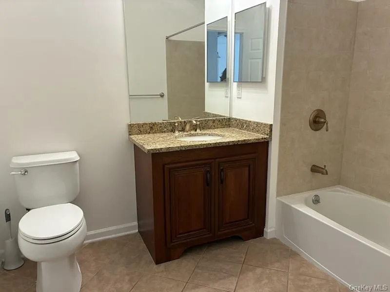 Full Bathroom #1. Full Bathroom #1.