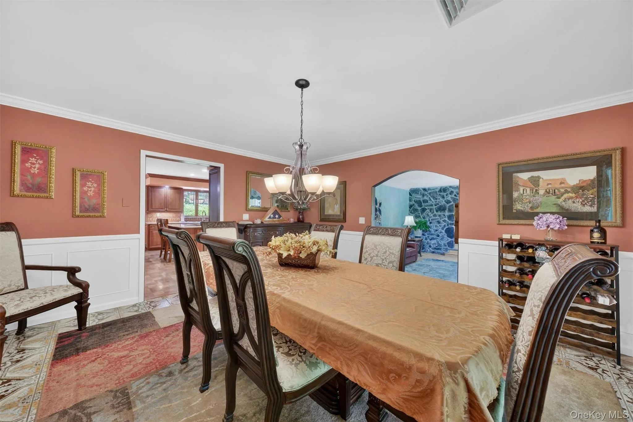 Conveniently located off the kitchen. Conveniently located off the kitchen.