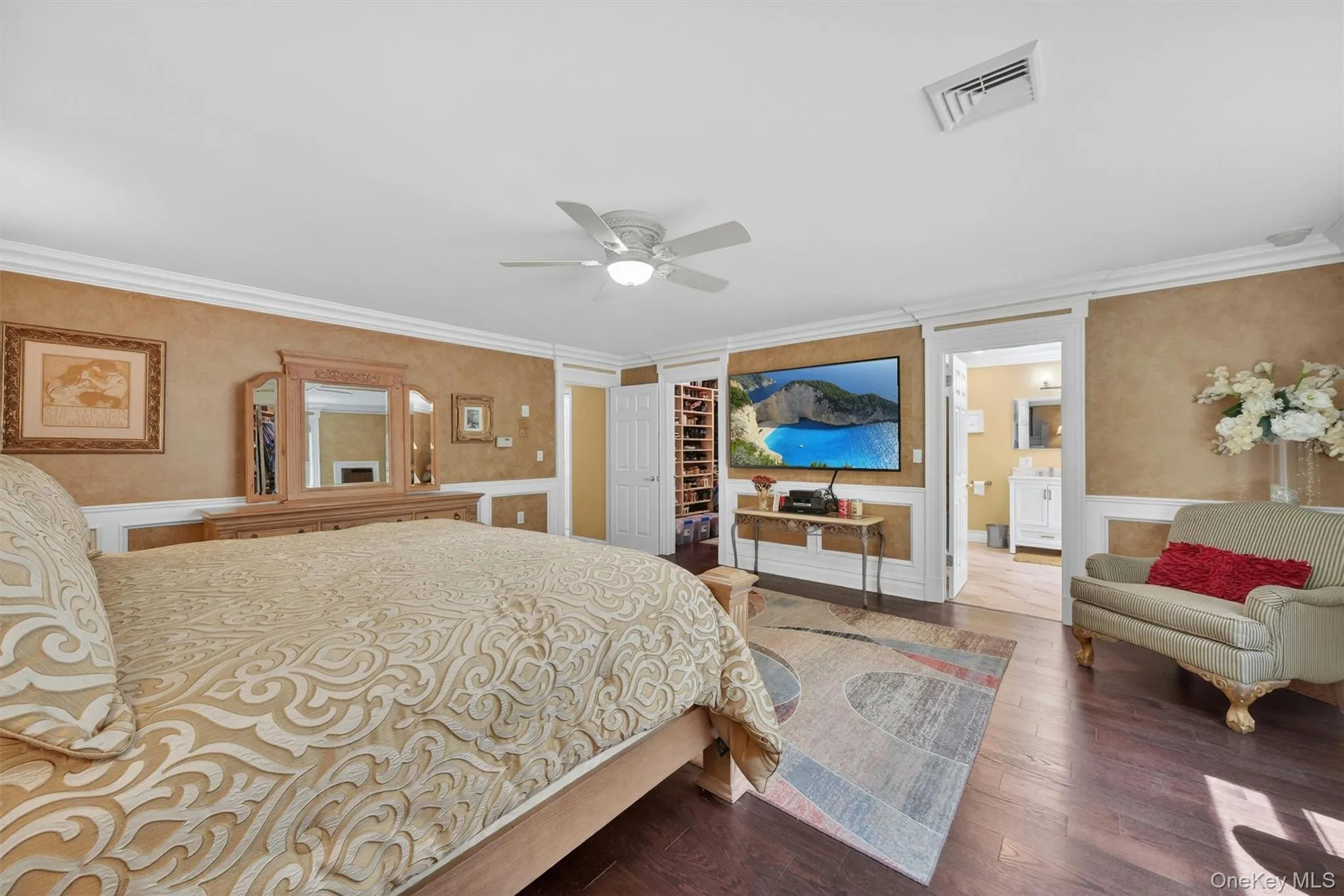 Primary bedroom offers a large walk-in closet and primary, full bath. Primary bedroom offers a large walk-in closet and primary, full bath.