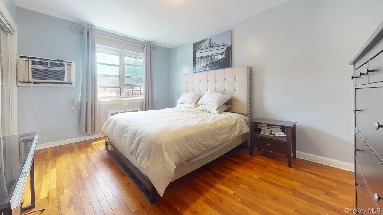 150-28 Jewel Avenue, New York, NY, 2 Bedrooms Bedrooms, 4 Rooms Rooms,1 BathroomBathrooms,Residential,For Rent,Jewel,0,1004952 150-28 Jewel Avenue, New York, NY, 2 Bedrooms Bedrooms, 4 Rooms Rooms,1 BathroomBathrooms,Residential,For Rent,Jewel,0,1004952