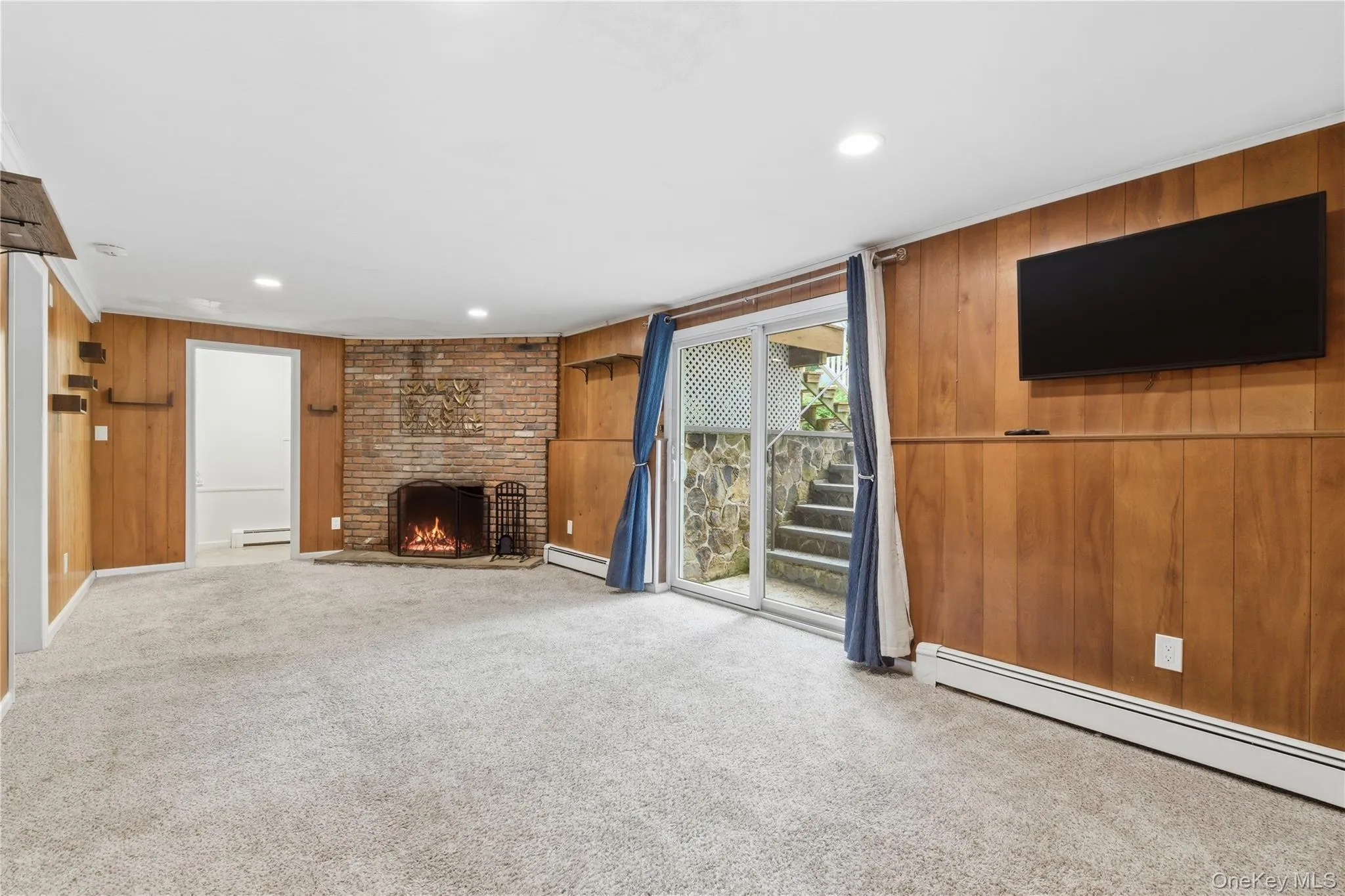 37 Mc Kay Road, Huntington, NY, 4 Bedrooms Bedrooms, 9 Rooms Rooms,3 BathroomsBathrooms,Residential,For Rent,Mc Kay,0,1004953 37 Mc Kay Road, Huntington, NY, 4 Bedrooms Bedrooms, 9 Rooms Rooms,3 BathroomsBathrooms,Residential,For Rent,Mc Kay,0,1004953