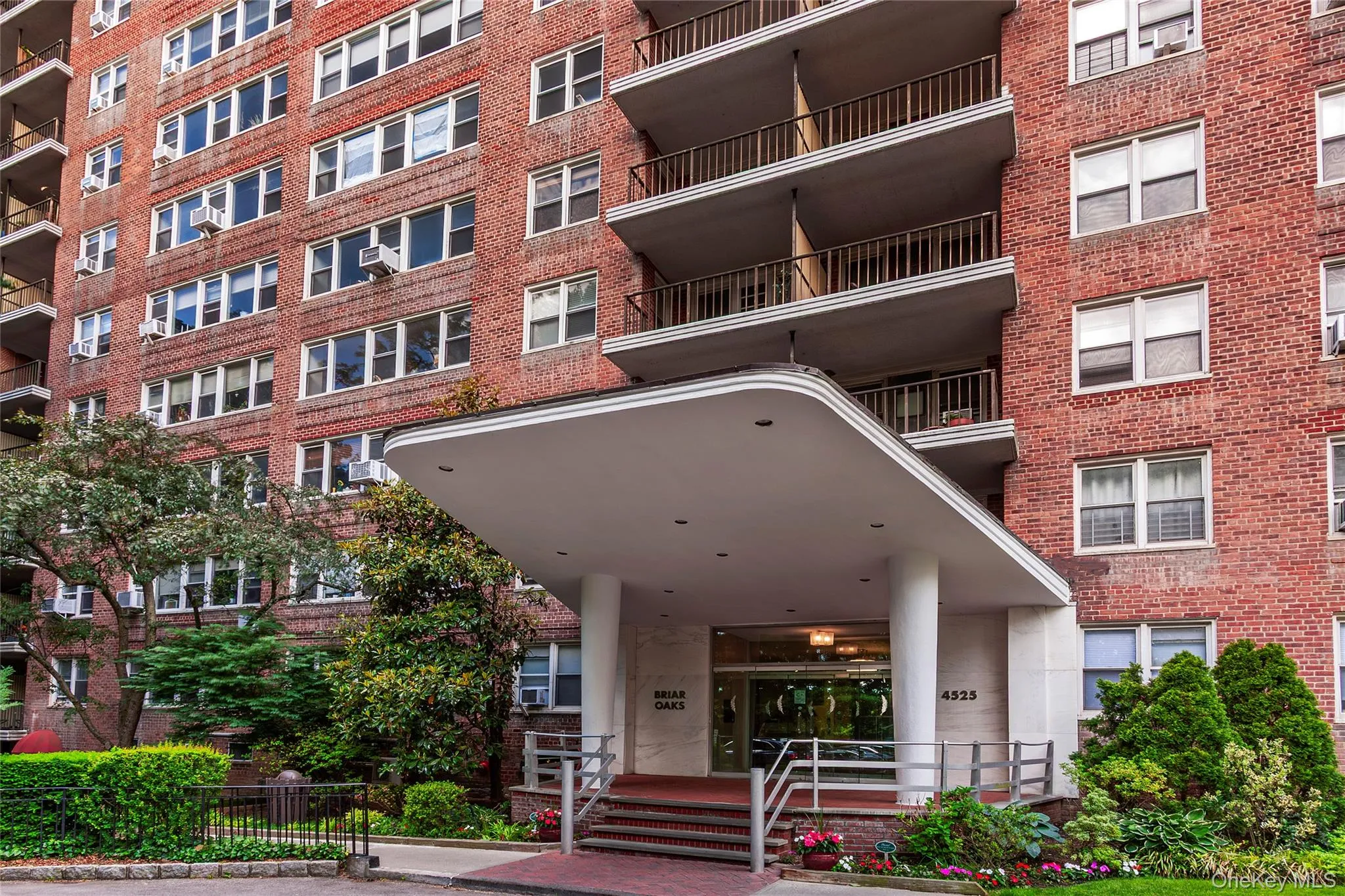 4525 Henry Hudson Parkway, New York, NY, 3 Bedrooms Bedrooms, 6 Rooms Rooms,2 BathroomsBathrooms,Residential,For Rent,Henry Hudson,0,1004954 4525 Henry Hudson Parkway, New York, NY, 3 Bedrooms Bedrooms, 6 Rooms Rooms,2 BathroomsBathrooms,Residential,For Rent,Henry Hudson,0,1004954