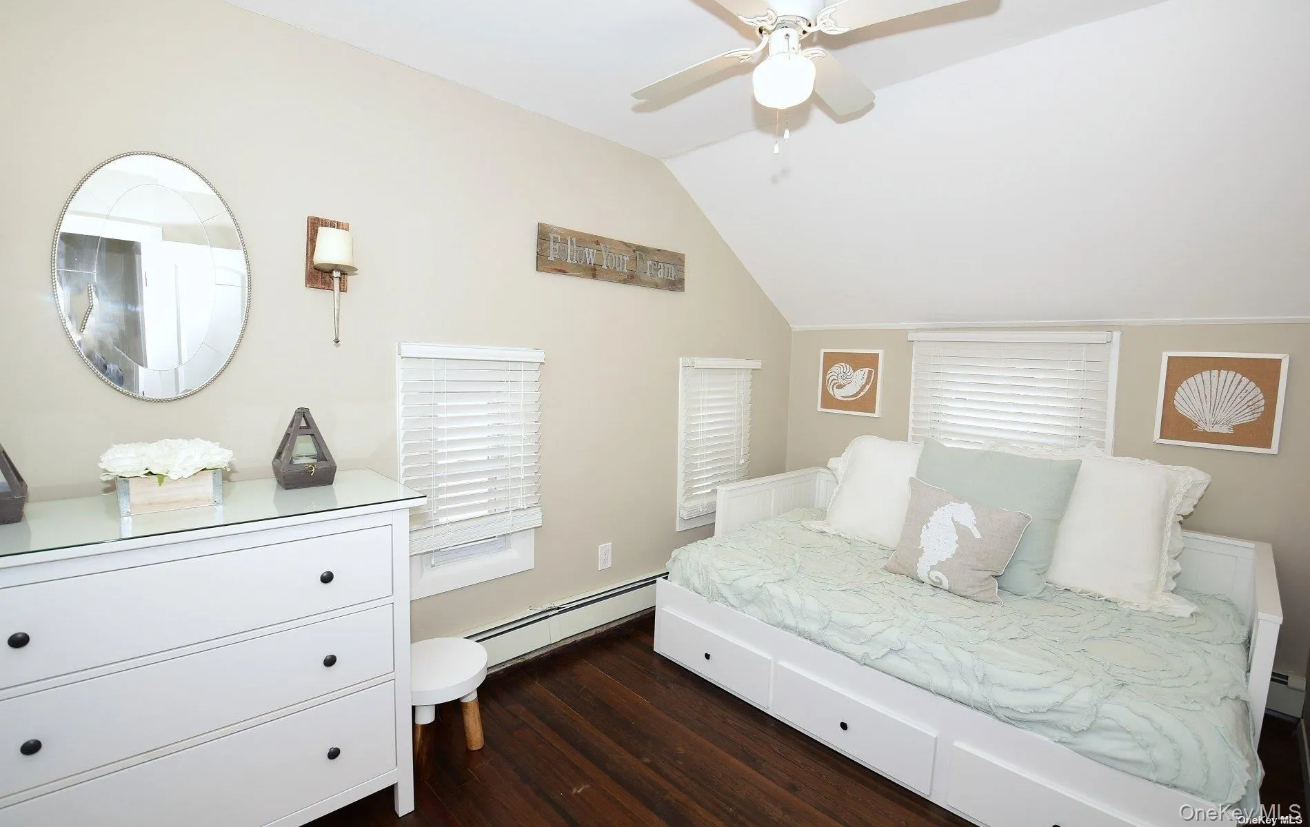 73 Nebraska Street, Long Beach, NY, 3 Bedrooms Bedrooms, 6 Rooms Rooms,1 BathroomBathrooms,Residential Lease,For Rent,Nebraska,0,1004956 73 Nebraska Street, Long Beach, NY, 3 Bedrooms Bedrooms, 6 Rooms Rooms,1 BathroomBathrooms,Residential Lease,For Rent,Nebraska,0,1004956