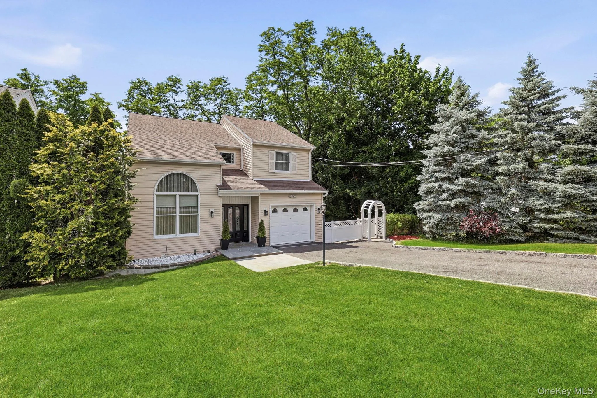 127 Fairfax Avenue, Mount Pleasant, NY, 3 Bedrooms Bedrooms, ,2 BathroomsBathrooms,Residential,For Rent,Fairfax,0,1004958 127 Fairfax Avenue, Mount Pleasant, NY, 3 Bedrooms Bedrooms, ,2 BathroomsBathrooms,Residential,For Rent,Fairfax,0,1004958