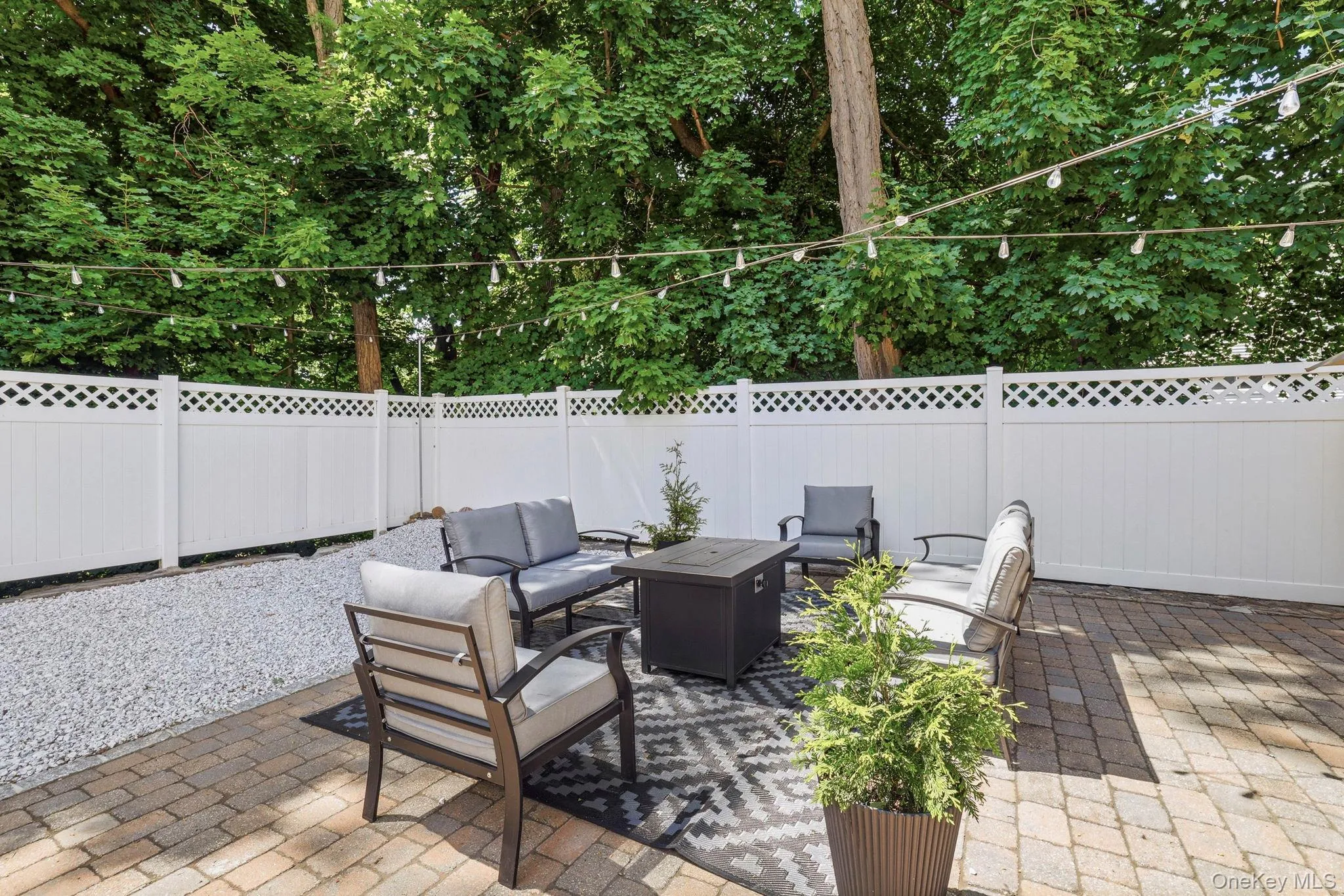 127 Fairfax Avenue, Mount Pleasant, NY, 3 Bedrooms Bedrooms, ,2 BathroomsBathrooms,Residential,For Rent,Fairfax,0,1004958 127 Fairfax Avenue, Mount Pleasant, NY, 3 Bedrooms Bedrooms, ,2 BathroomsBathrooms,Residential,For Rent,Fairfax,0,1004958