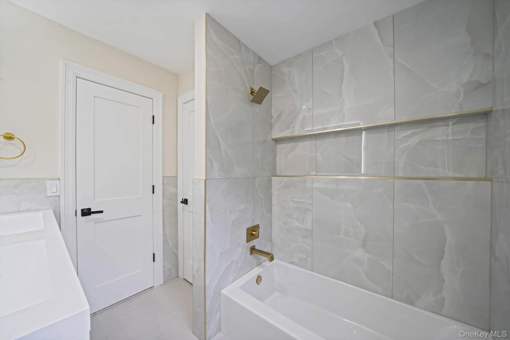 189 Southfield Road, Riverhead, NY, 4 Bedrooms Bedrooms, 8 Rooms Rooms,3 BathroomsBathrooms,Residential,For Rent,Southfield,0,1004967 189 Southfield Road, Riverhead, NY, 4 Bedrooms Bedrooms, 8 Rooms Rooms,3 BathroomsBathrooms,Residential,For Rent,Southfield,0,1004967
