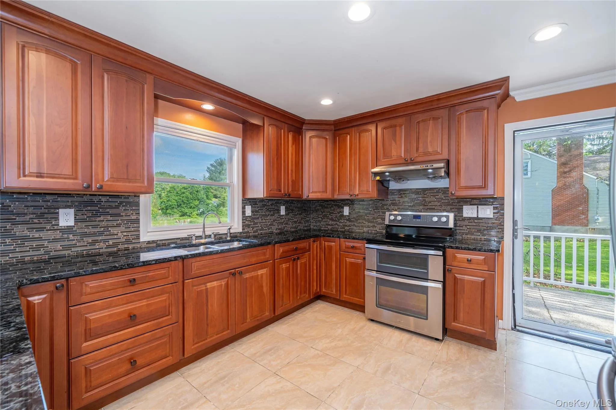 Stainless steel appliances and granite counters Stainless steel appliances and granite counters