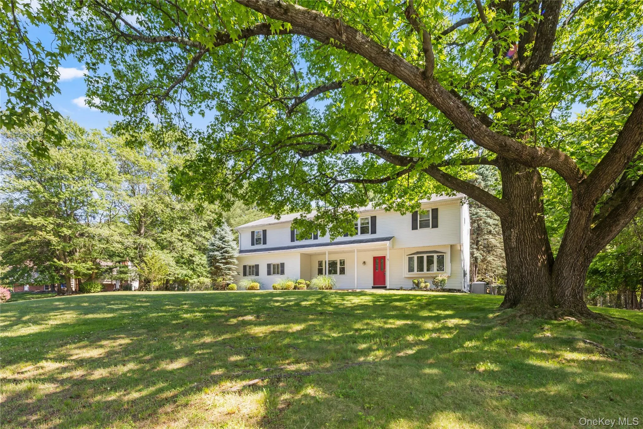 5 Daisy Court, Ramapo, NY, 6 Bedrooms Bedrooms, 11 Rooms Rooms,2 BathroomsBathrooms,Residential,For Rent,Daisy,0,1004971 5 Daisy Court, Ramapo, NY, 6 Bedrooms Bedrooms, 11 Rooms Rooms,2 BathroomsBathrooms,Residential,For Rent,Daisy,0,1004971