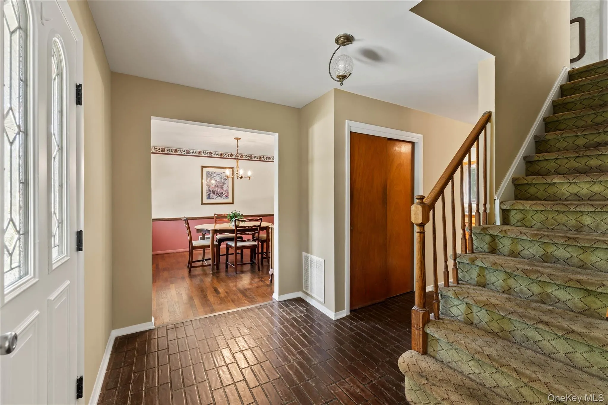 5 Daisy Court, Ramapo, NY, 6 Bedrooms Bedrooms, 11 Rooms Rooms,2 BathroomsBathrooms,Residential,For Rent,Daisy,0,1004971 5 Daisy Court, Ramapo, NY, 6 Bedrooms Bedrooms, 11 Rooms Rooms,2 BathroomsBathrooms,Residential,For Rent,Daisy,0,1004971
