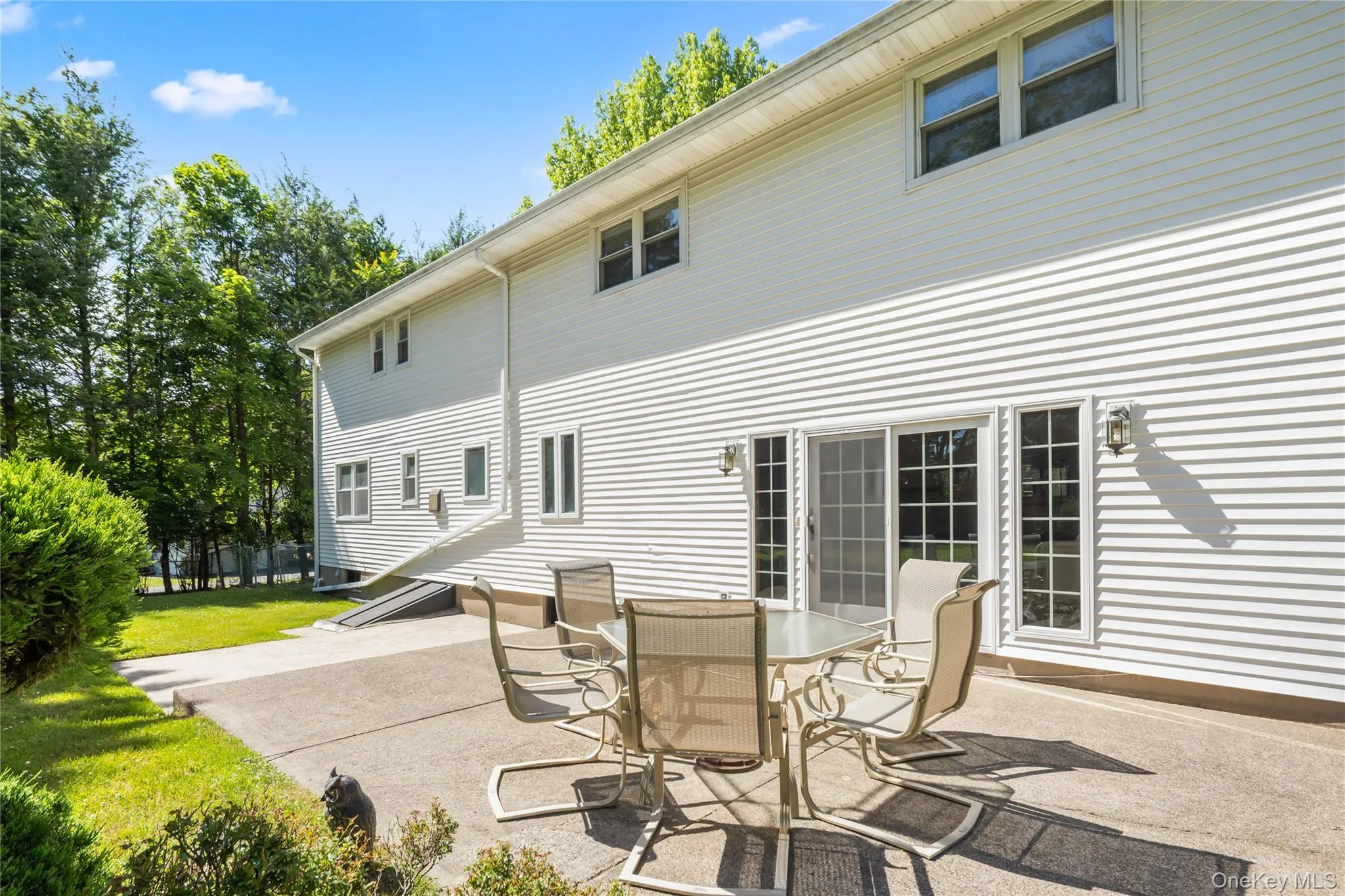 5 Daisy Court, Ramapo, NY, 6 Bedrooms Bedrooms, 11 Rooms Rooms,2 BathroomsBathrooms,Residential,For Rent,Daisy,0,1004971 5 Daisy Court, Ramapo, NY, 6 Bedrooms Bedrooms, 11 Rooms Rooms,2 BathroomsBathrooms,Residential,For Rent,Daisy,0,1004971
