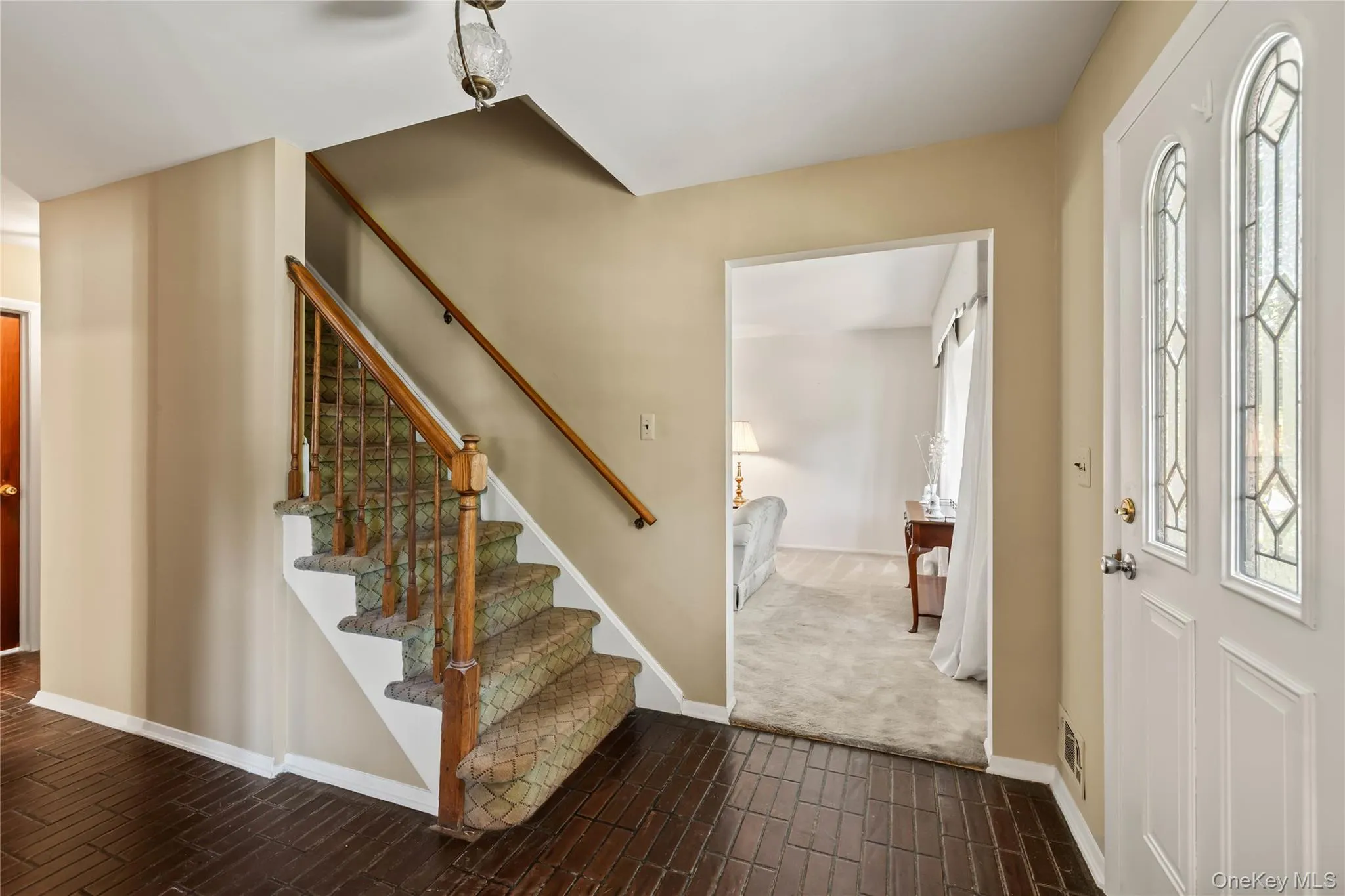5 Daisy Court, Ramapo, NY, 6 Bedrooms Bedrooms, 11 Rooms Rooms,2 BathroomsBathrooms,Residential,For Rent,Daisy,0,1004971 5 Daisy Court, Ramapo, NY, 6 Bedrooms Bedrooms, 11 Rooms Rooms,2 BathroomsBathrooms,Residential,For Rent,Daisy,0,1004971
