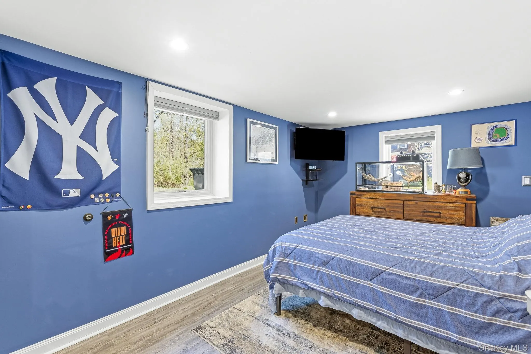 This is a Den/Office being used as a guest room This is a Den/Office being used as a guest room