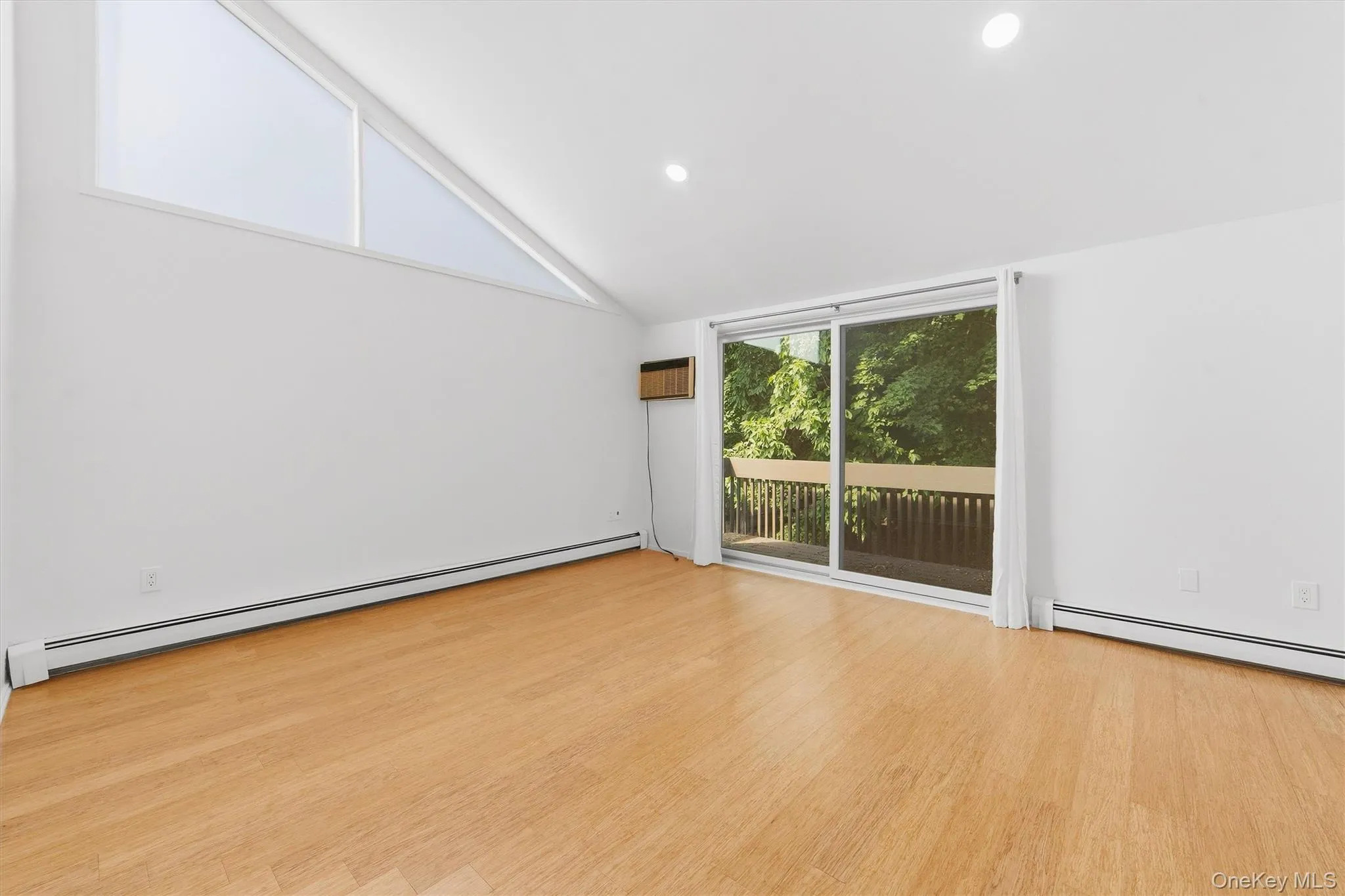 Primary Bedroom, walk-out balcony/porch Primary Bedroom, walk-out balcony/porch