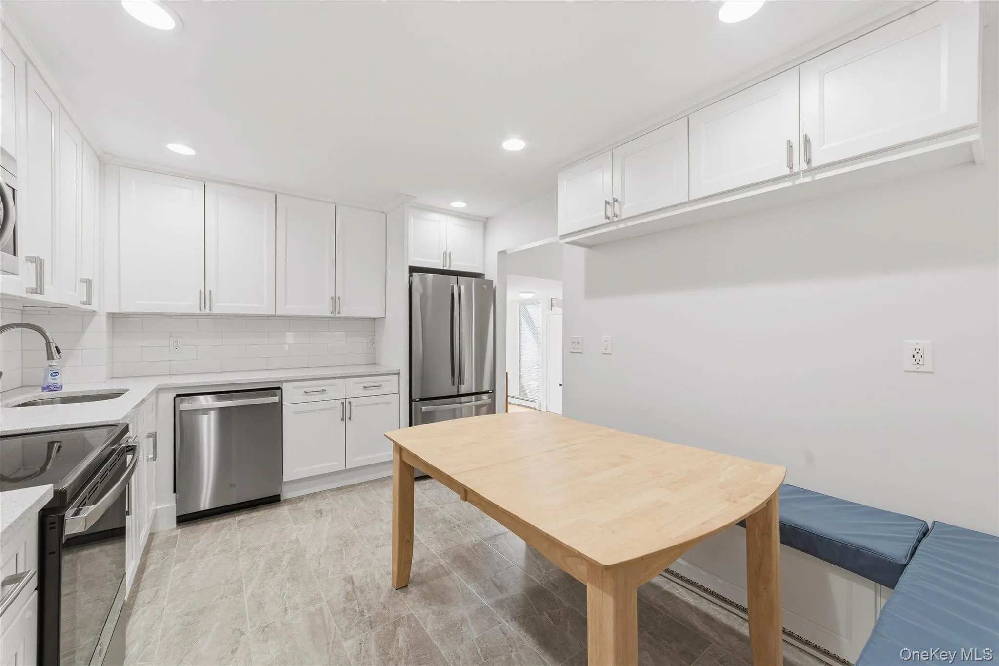 104 Ogden Avenue, Greenburgh, NY, 3 Bedrooms Bedrooms, 8 Rooms Rooms,2 BathroomsBathrooms,Residential Lease,For Rent,Ogden,0,1004978 104 Ogden Avenue, Greenburgh, NY, 3 Bedrooms Bedrooms, 8 Rooms Rooms,2 BathroomsBathrooms,Residential Lease,For Rent,Ogden,0,1004978