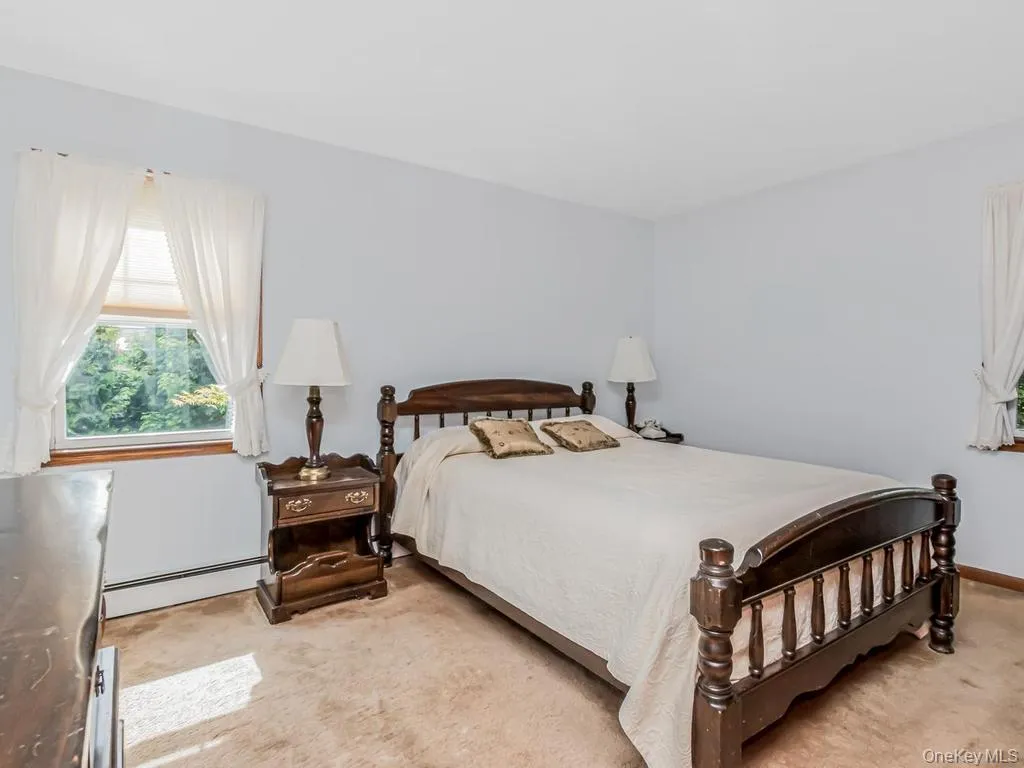 211 Warren Avenue, Mount Pleasant, NY, 4 Bedrooms Bedrooms, 8 Rooms Rooms,1 BathroomBathrooms,Residential,For Rent,Warren,0,1004980 211 Warren Avenue, Mount Pleasant, NY, 4 Bedrooms Bedrooms, 8 Rooms Rooms,1 BathroomBathrooms,Residential,For Rent,Warren,0,1004980