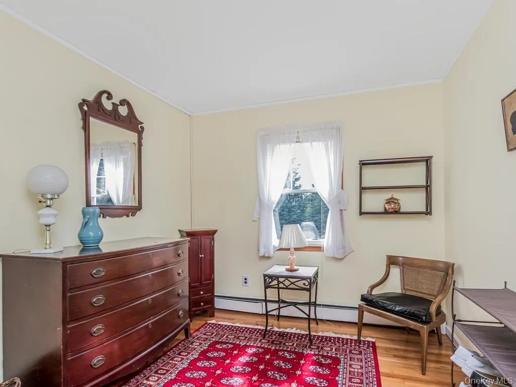 2nd Bedroom, hardwood flooring 2nd Bedroom, hardwood flooring