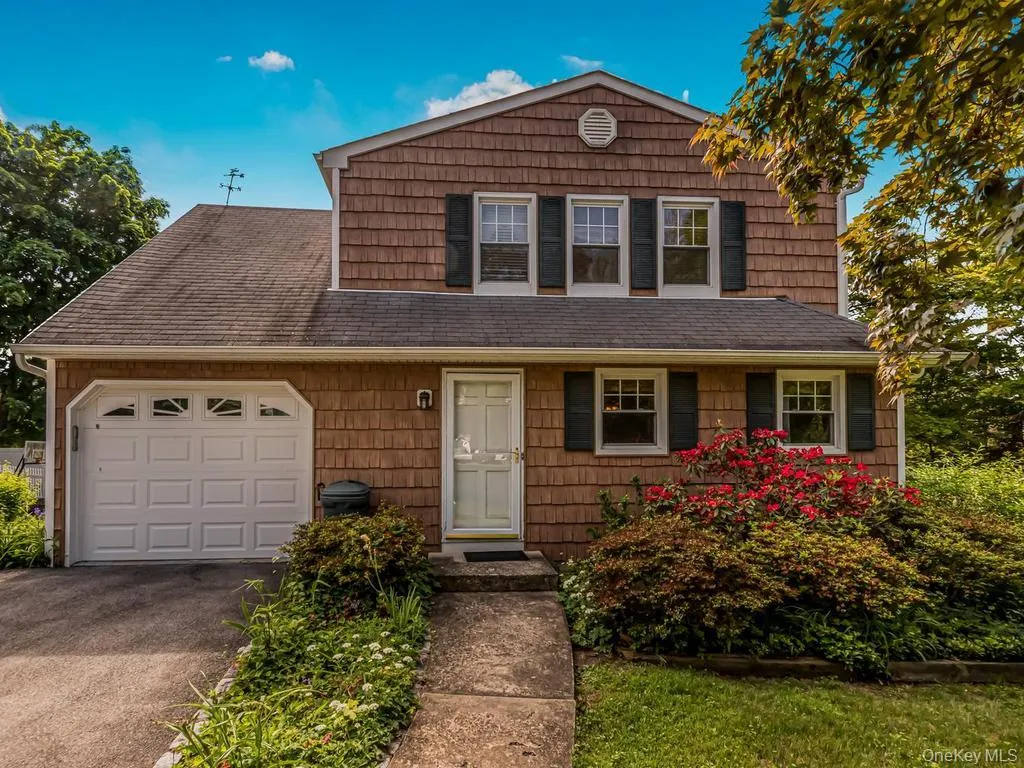 211 Warren Avenue, Mount Pleasant, NY, 4 Bedrooms Bedrooms, 8 Rooms Rooms,1 BathroomBathrooms,Residential,For Rent,Warren,0,1004980 211 Warren Avenue, Mount Pleasant, NY, 4 Bedrooms Bedrooms, 8 Rooms Rooms,1 BathroomBathrooms,Residential,For Rent,Warren,0,1004980